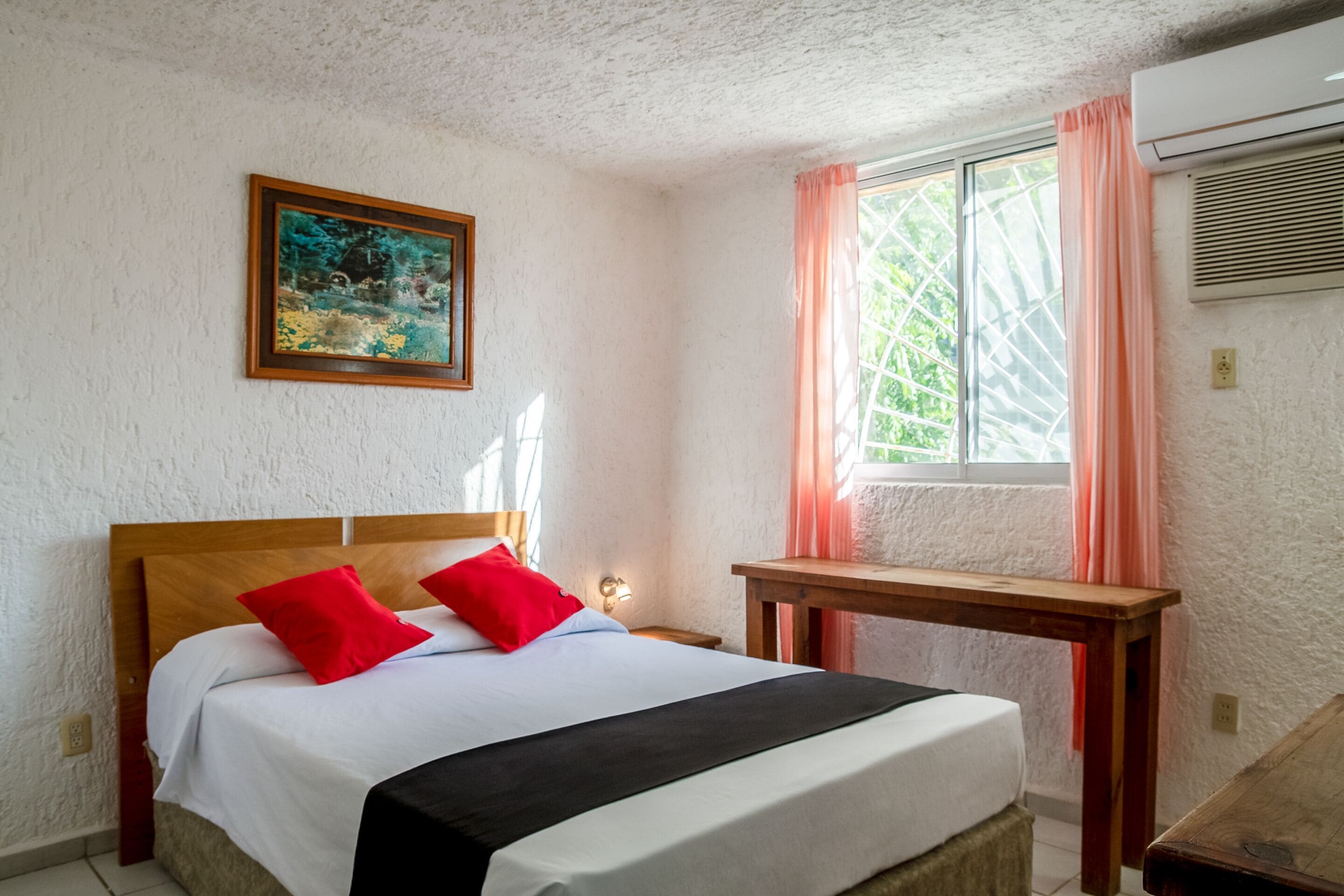 Posada Farallon Inn