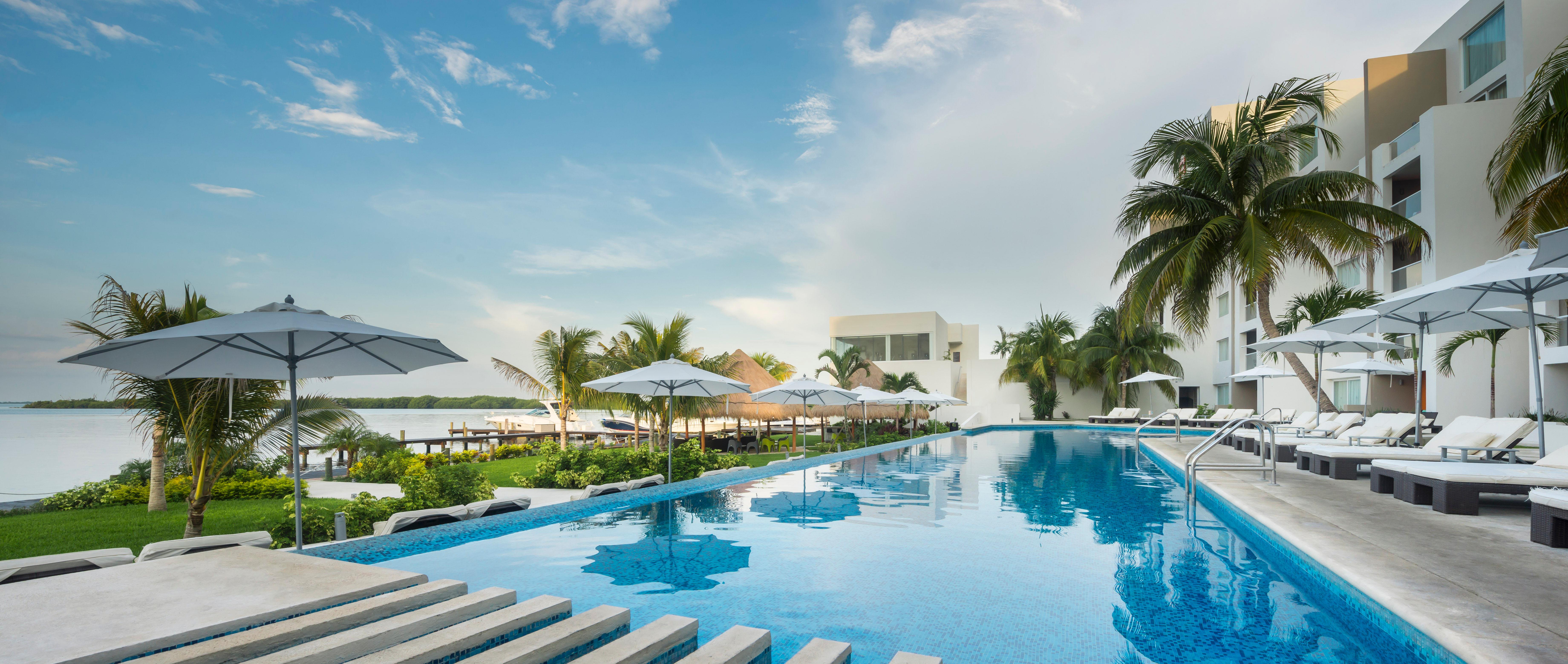 Real Inn Cancún