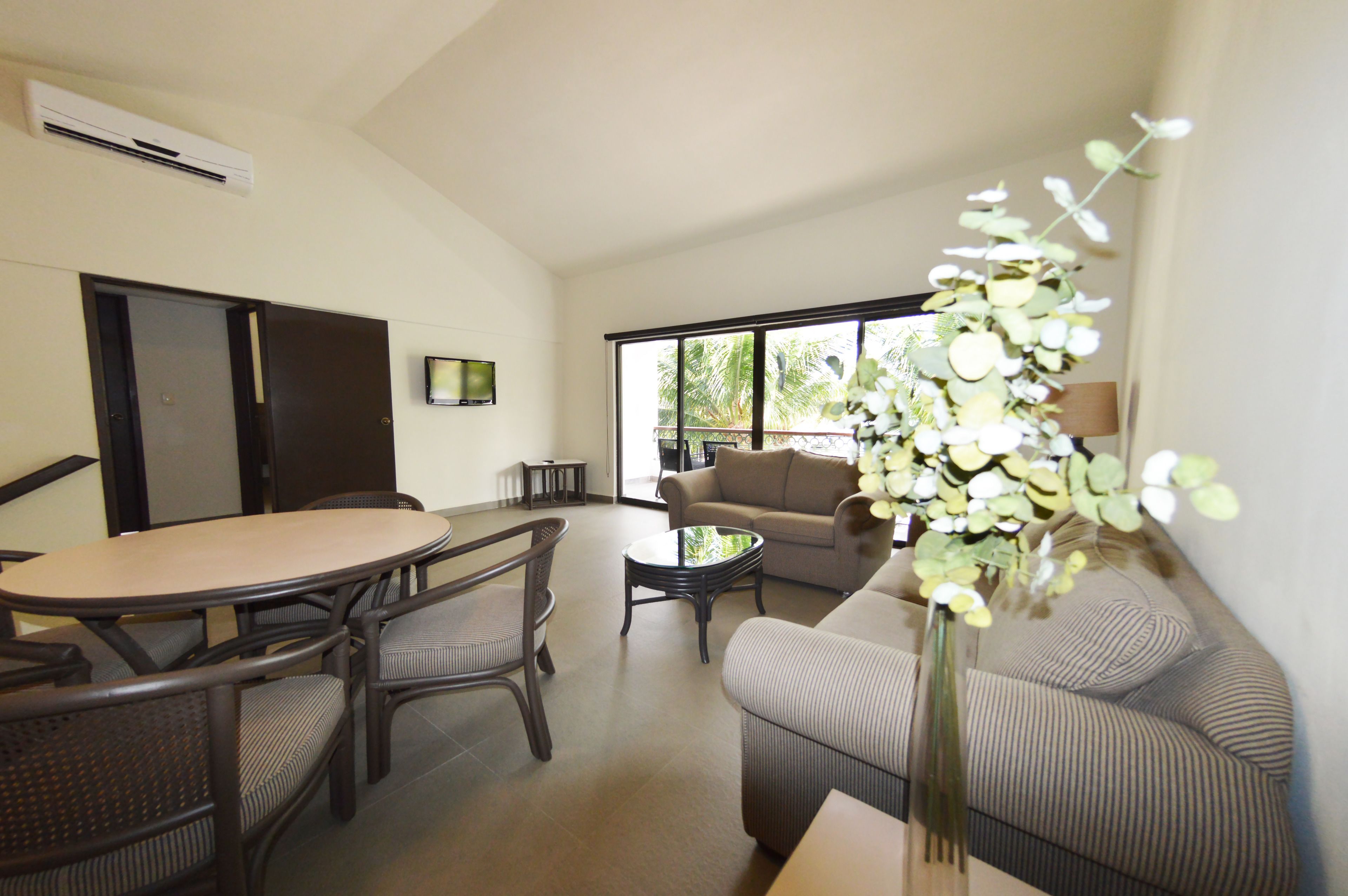 Sina Suites
