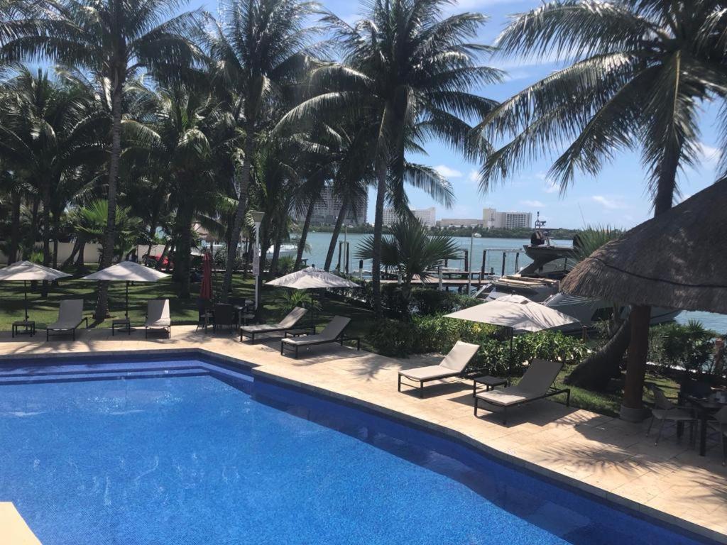 Sina Suites