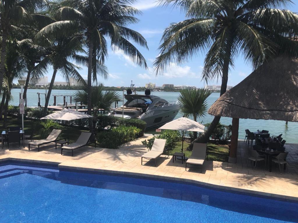 Sina Suites