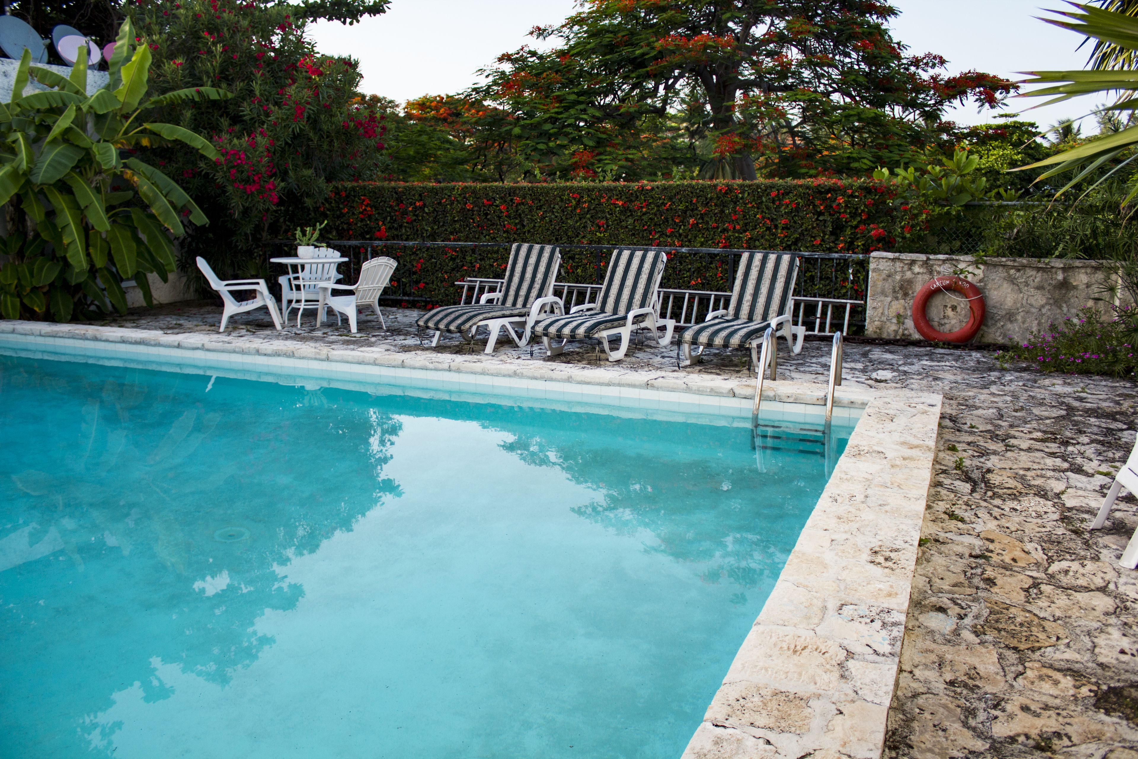 Villas de Lago by Andiani Travel