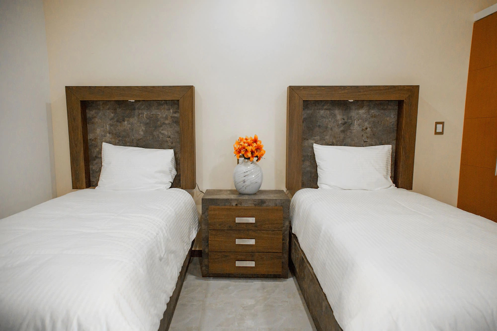 Tres Soles Apartments