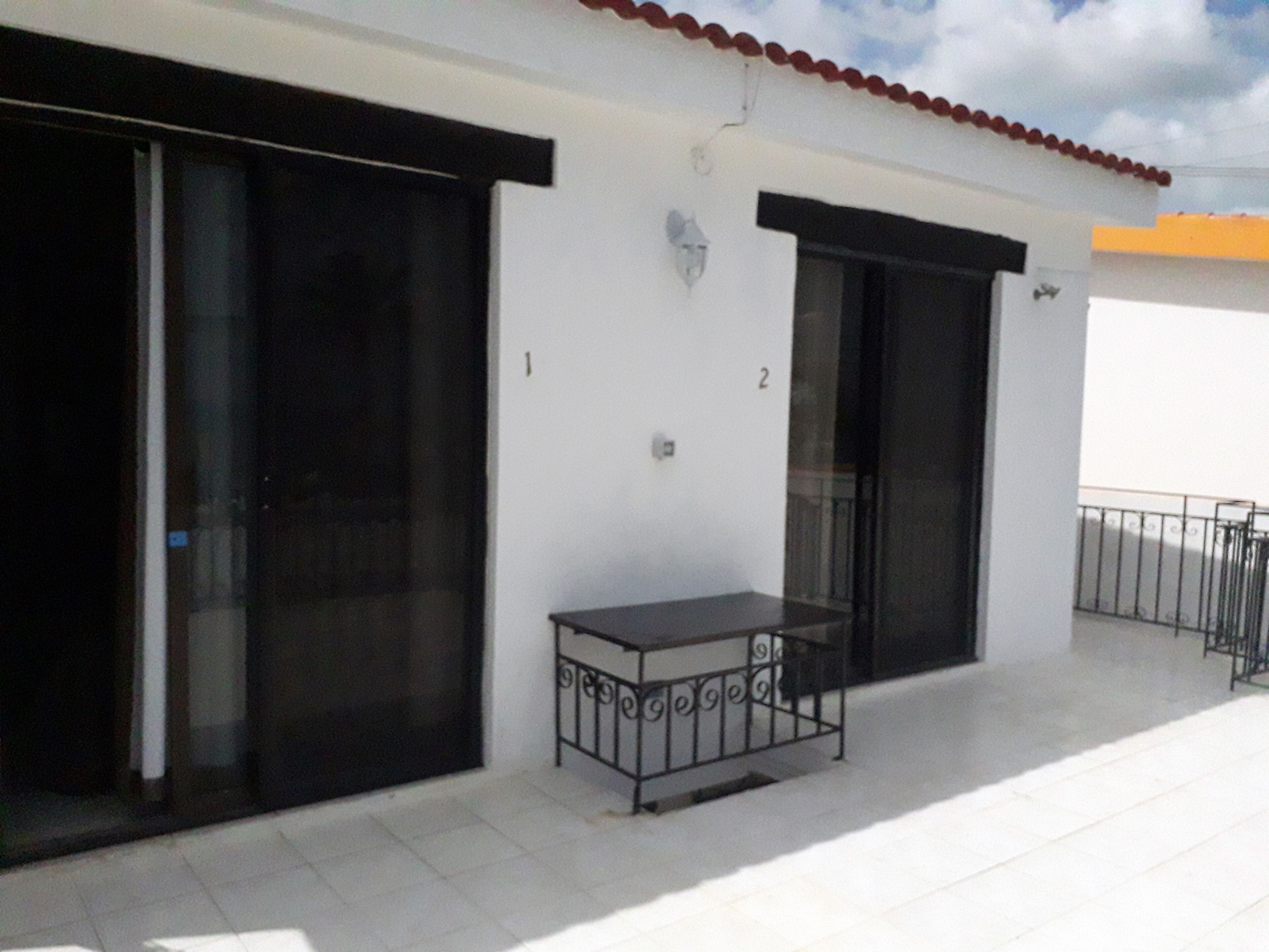 Triton - Rooms In Front Of The Beach