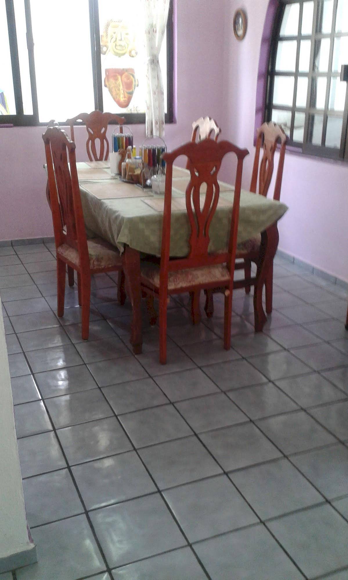 Alicia's Bed and Breakfast