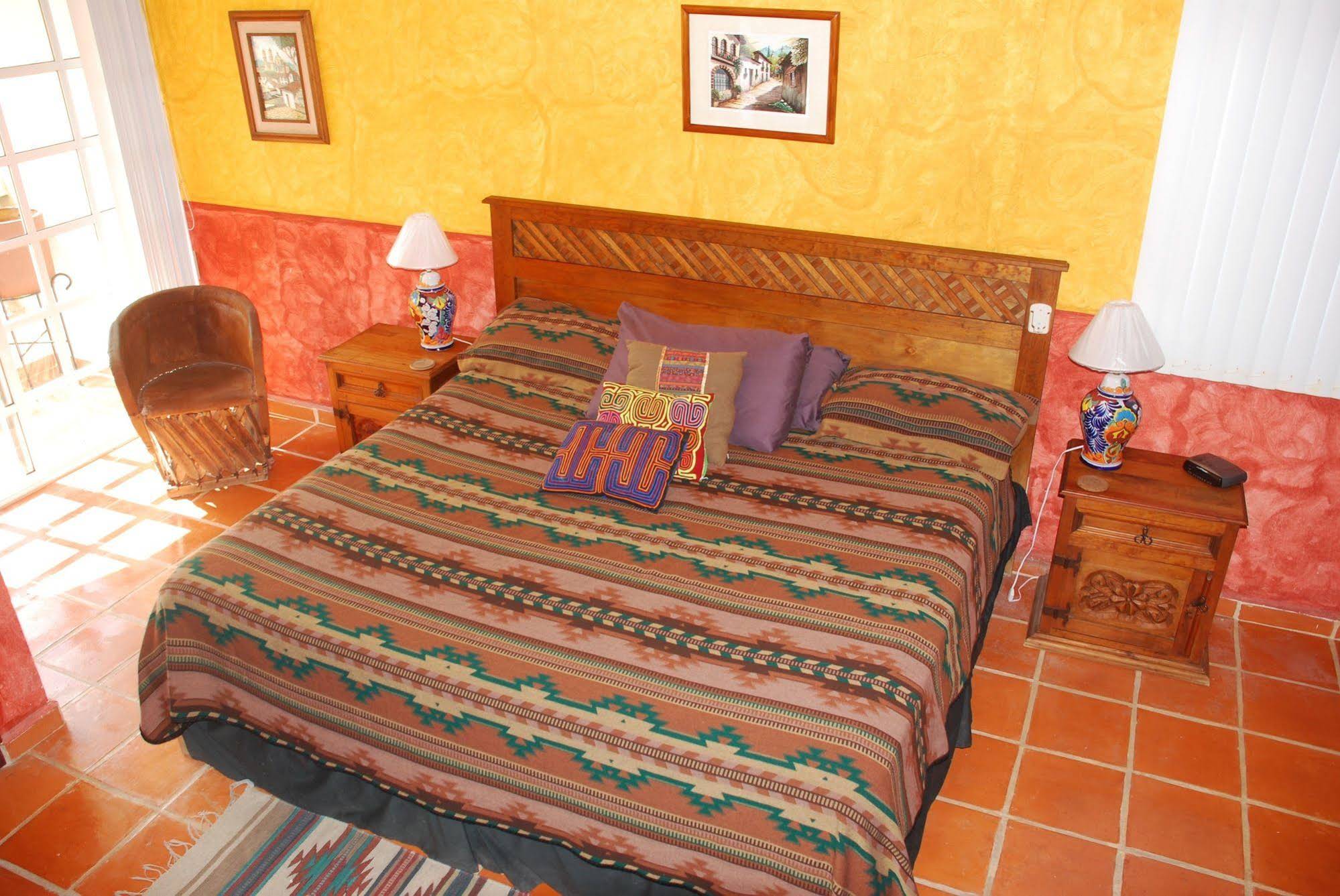Casa Colonial