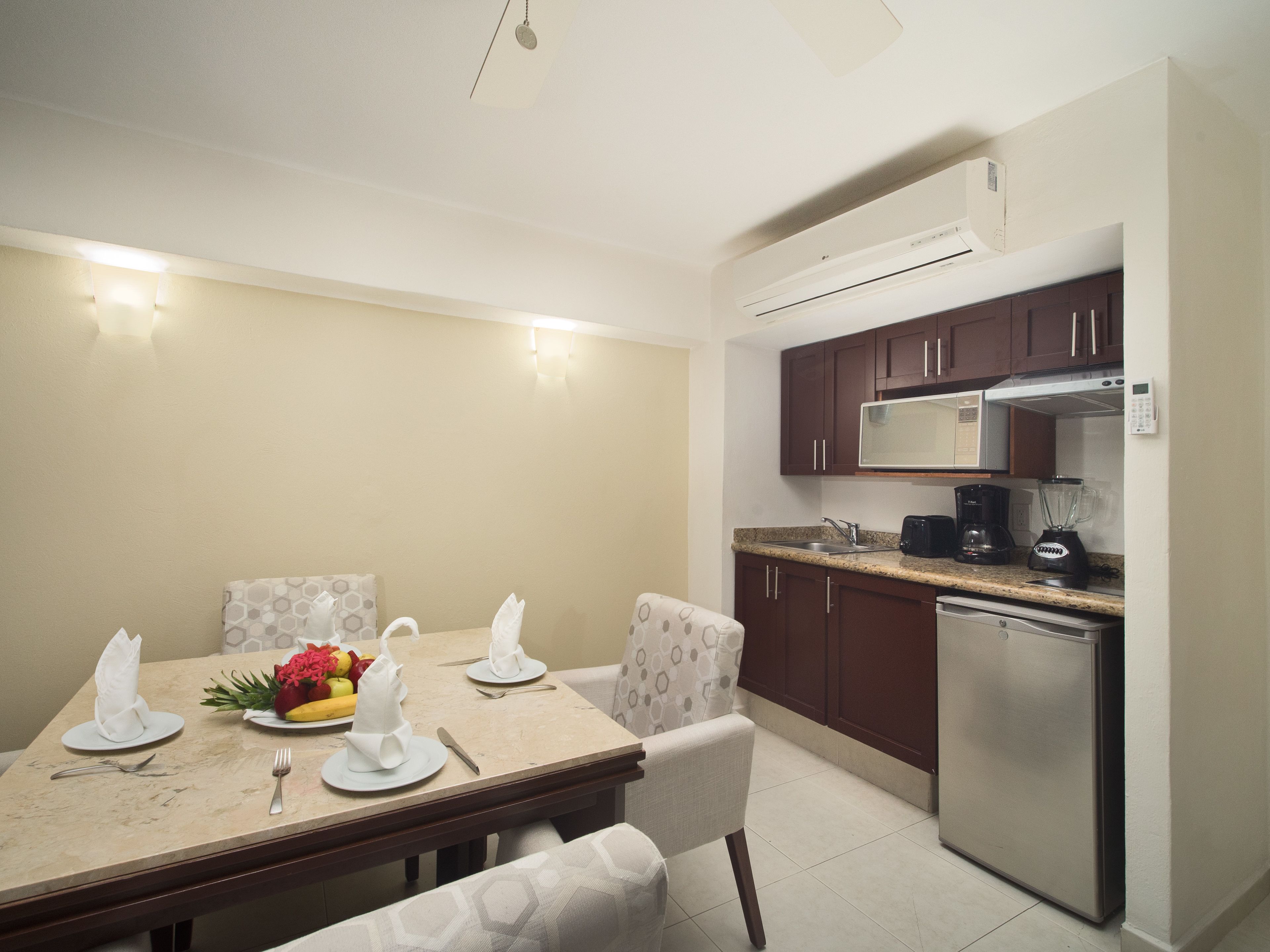 El Cid La Ceiba Beach Hotel