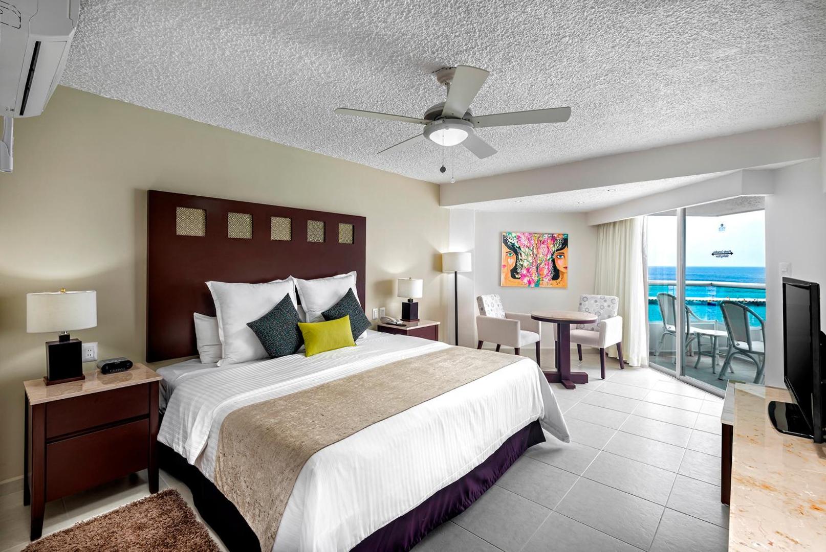 El Cid La Ceiba Beach Hotel