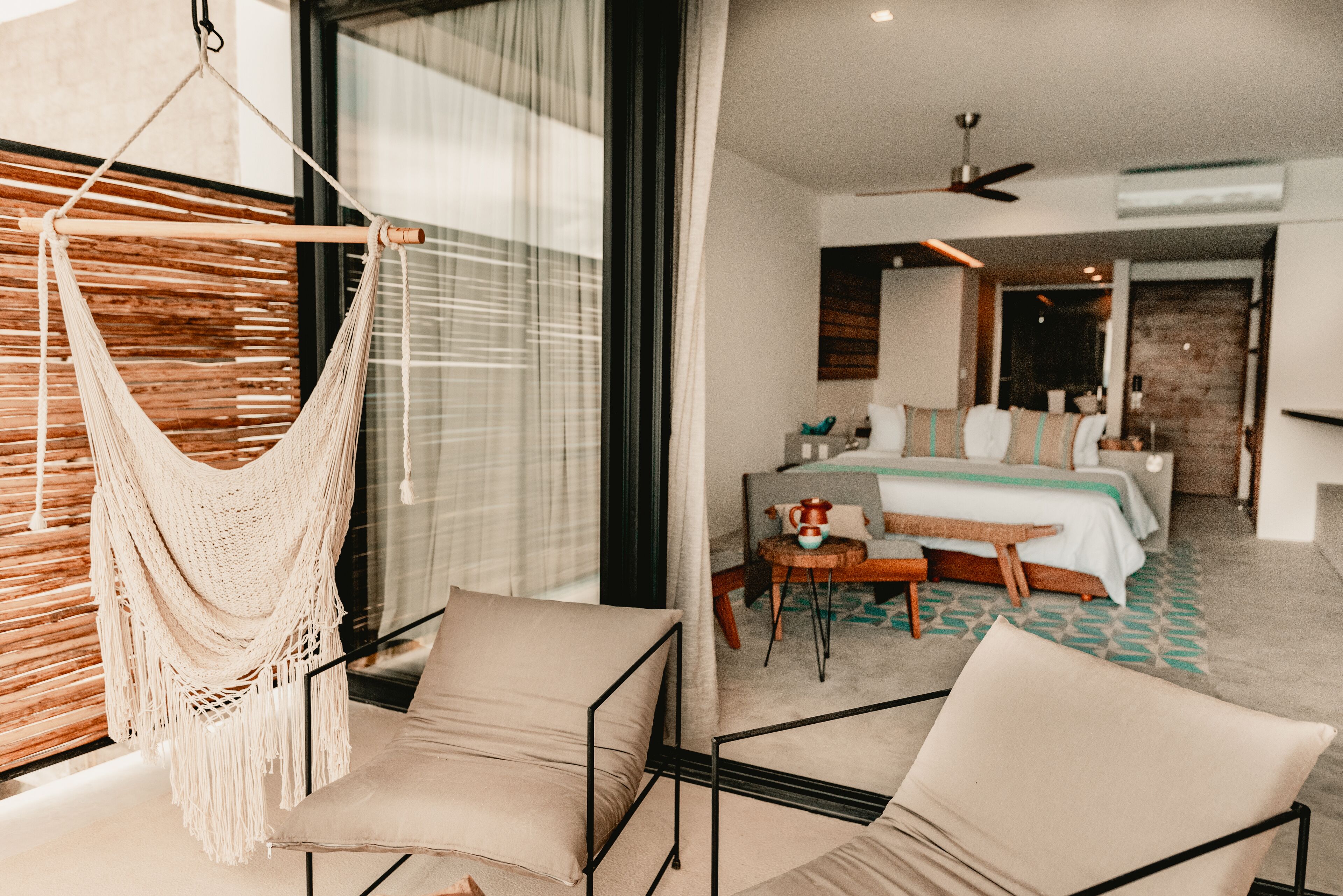Hotel B Unique
