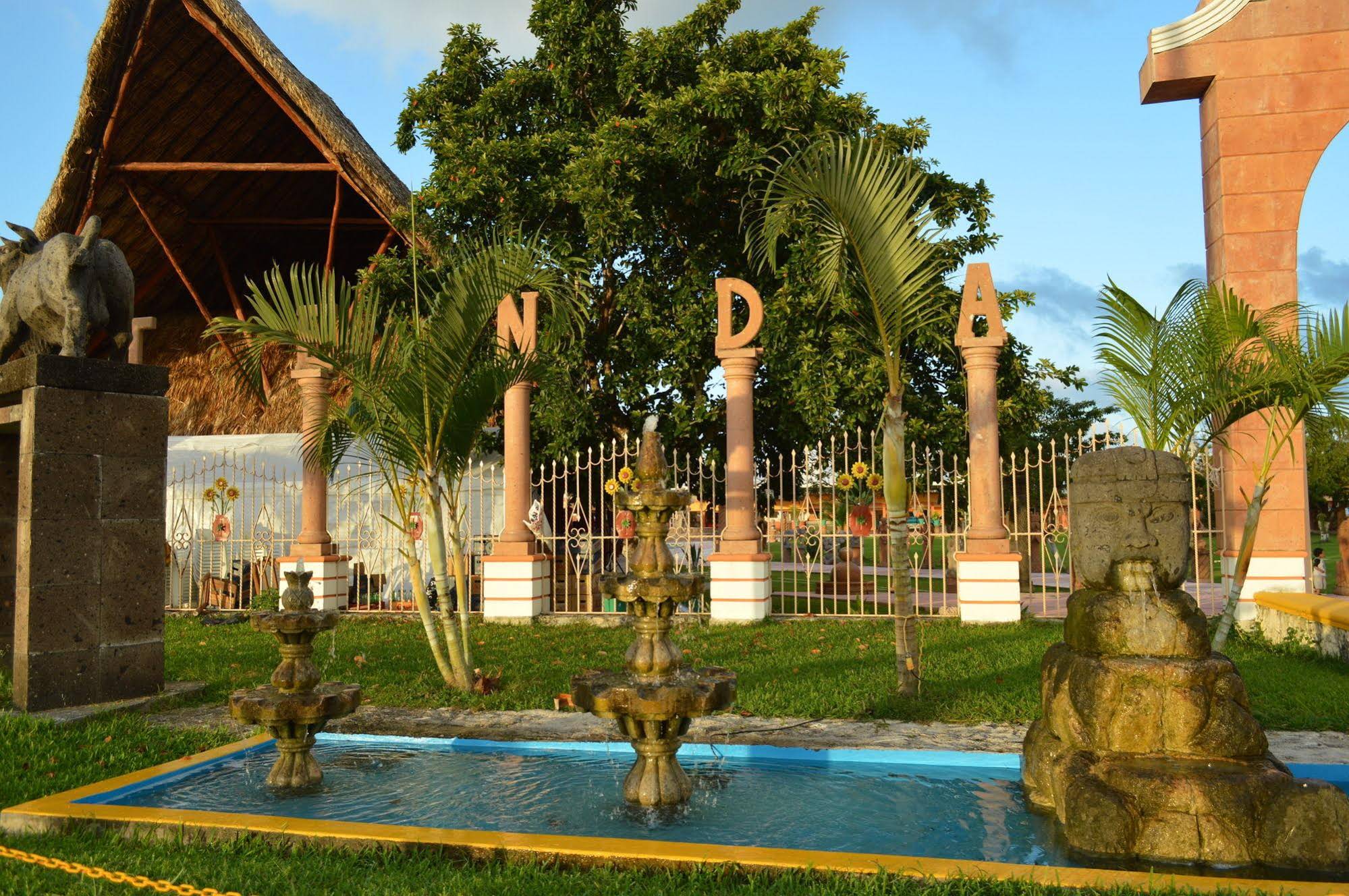 Hotel Hacienda Ixtlan