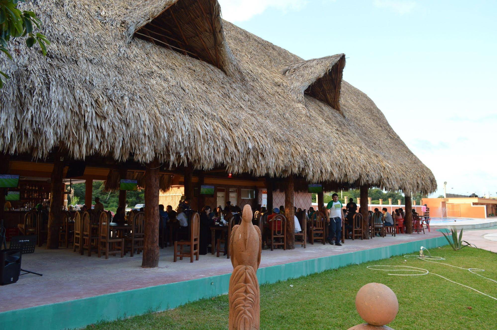 Hotel Hacienda Ixtlan