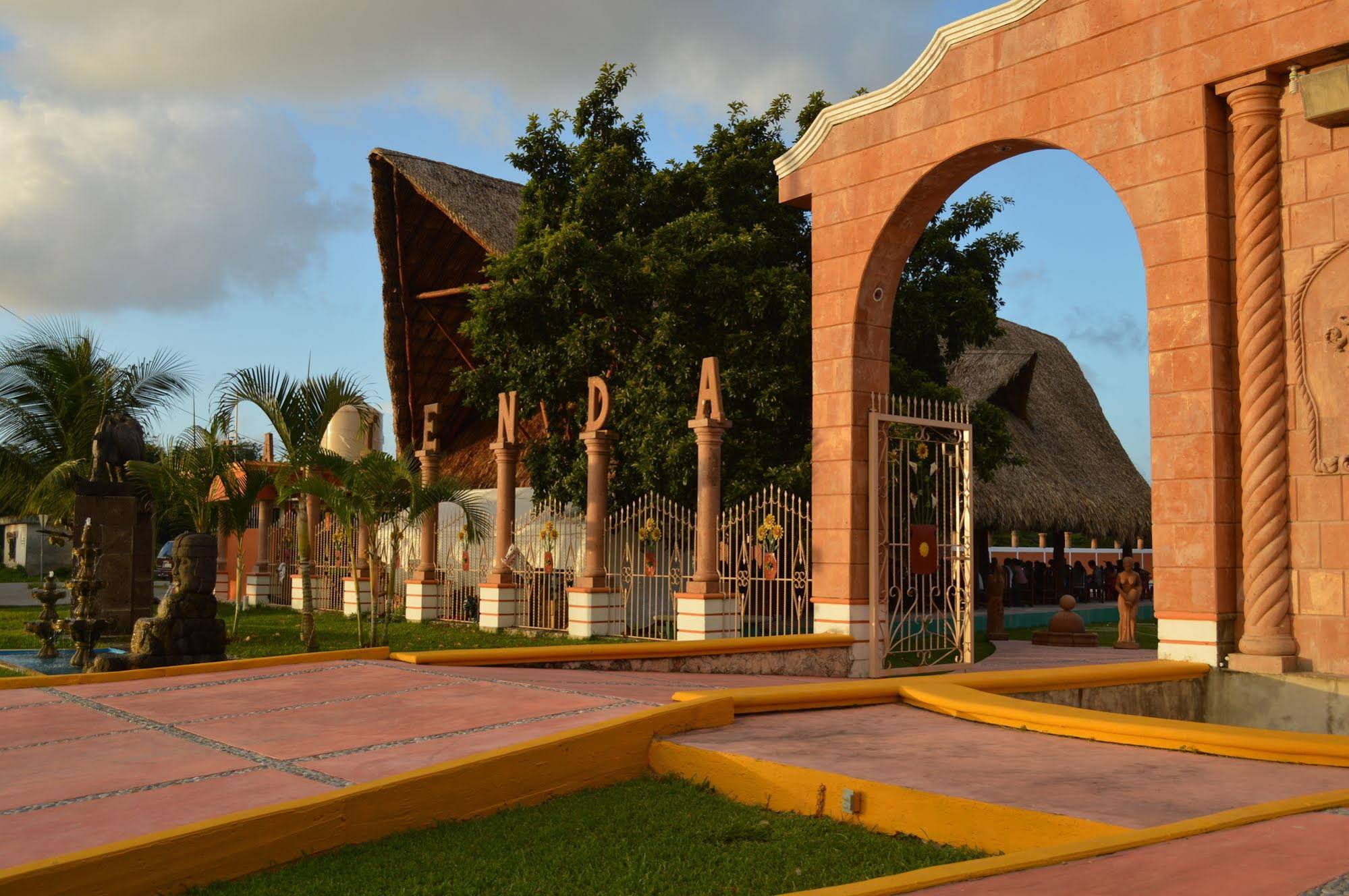 Hotel Hacienda Ixtlan