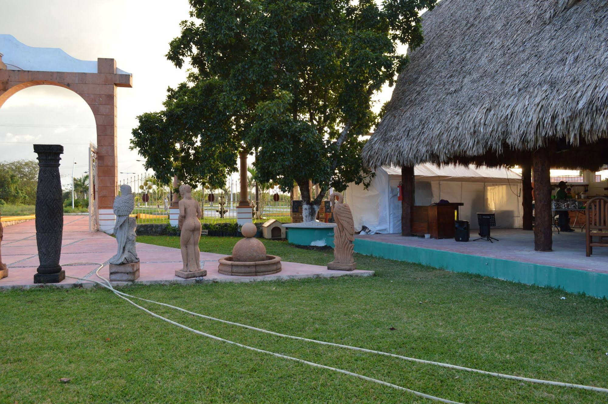 Hotel Hacienda Ixtlan