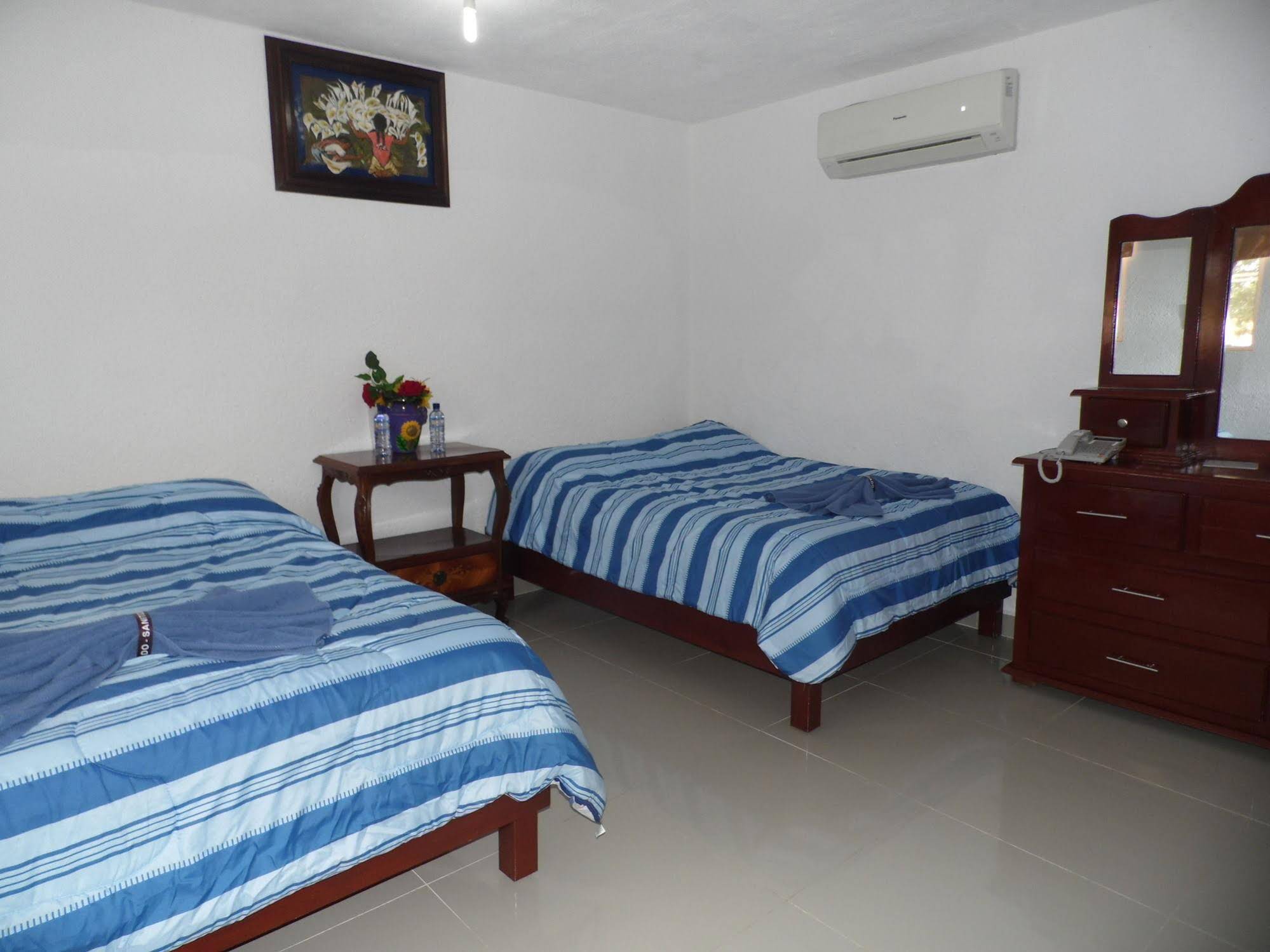 Hotel Hacienda Ixtlan