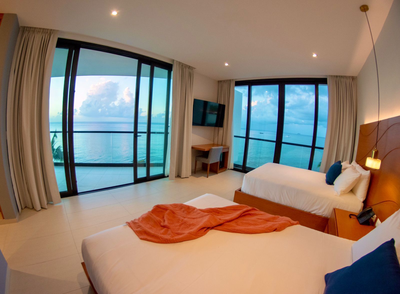 Hotel Puerto Libre