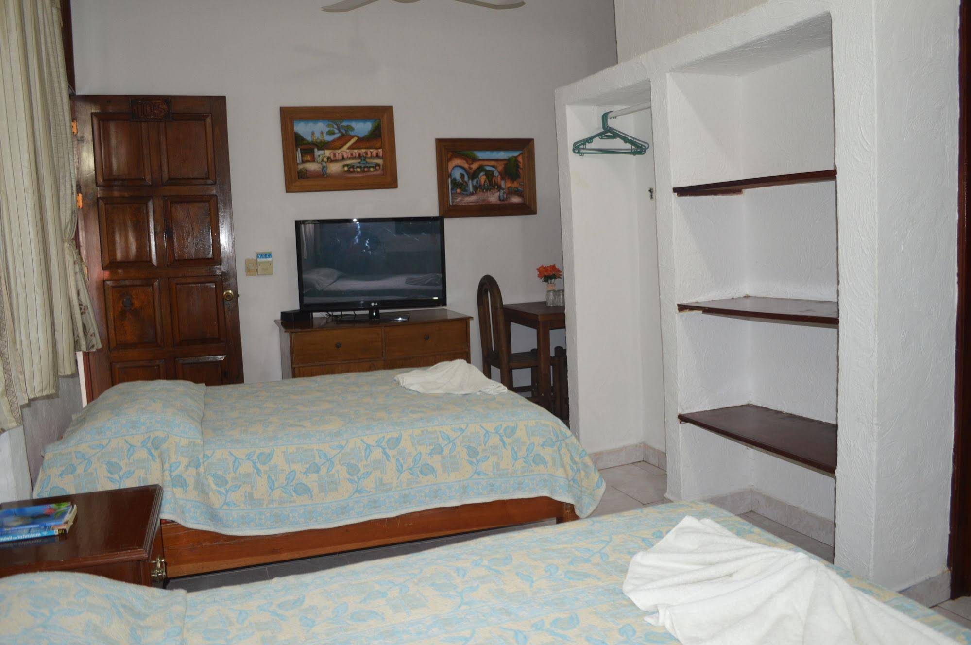 Hotel & Suites Bello Caribe