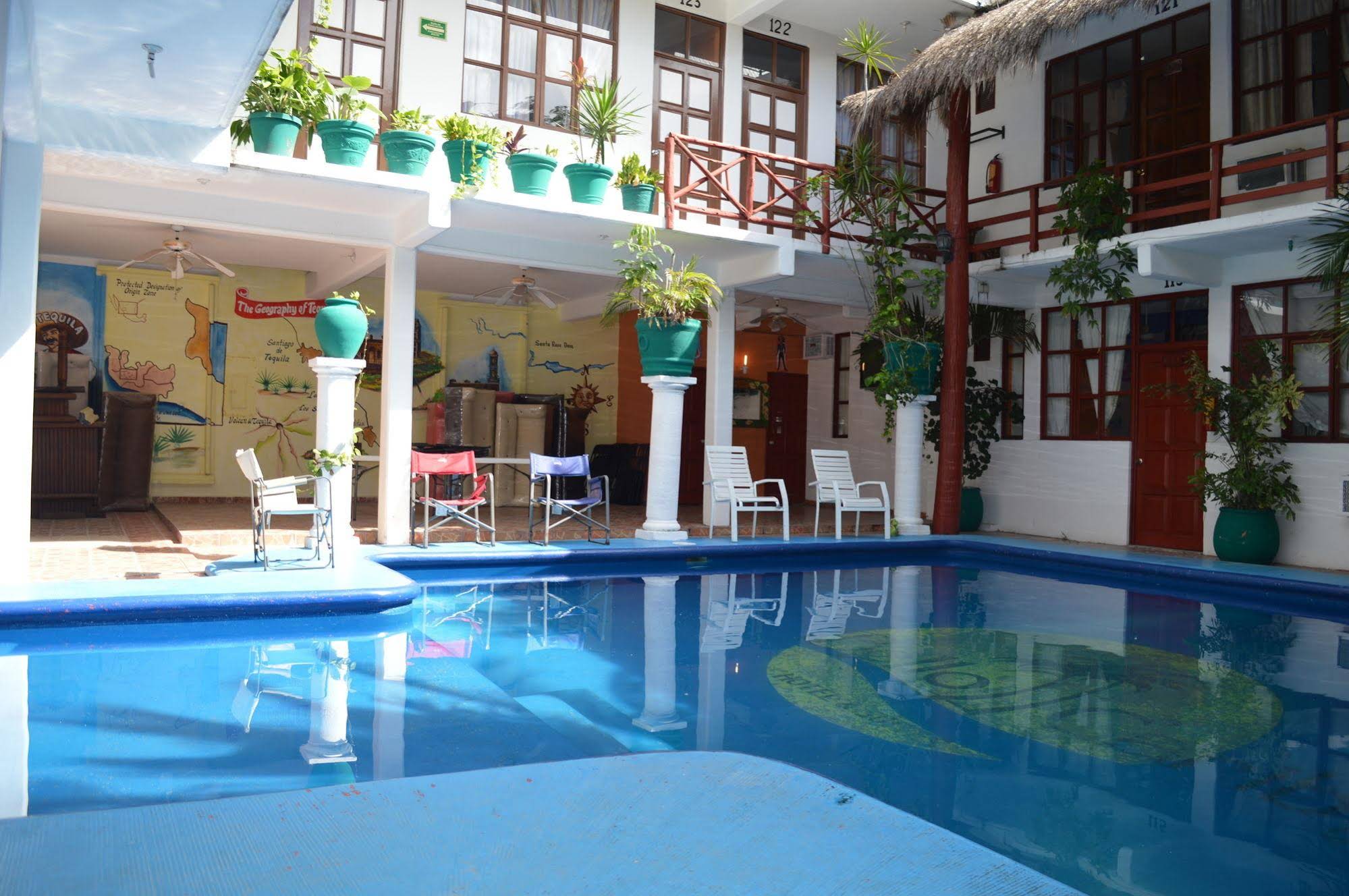 Hotel & Suites Bello Caribe