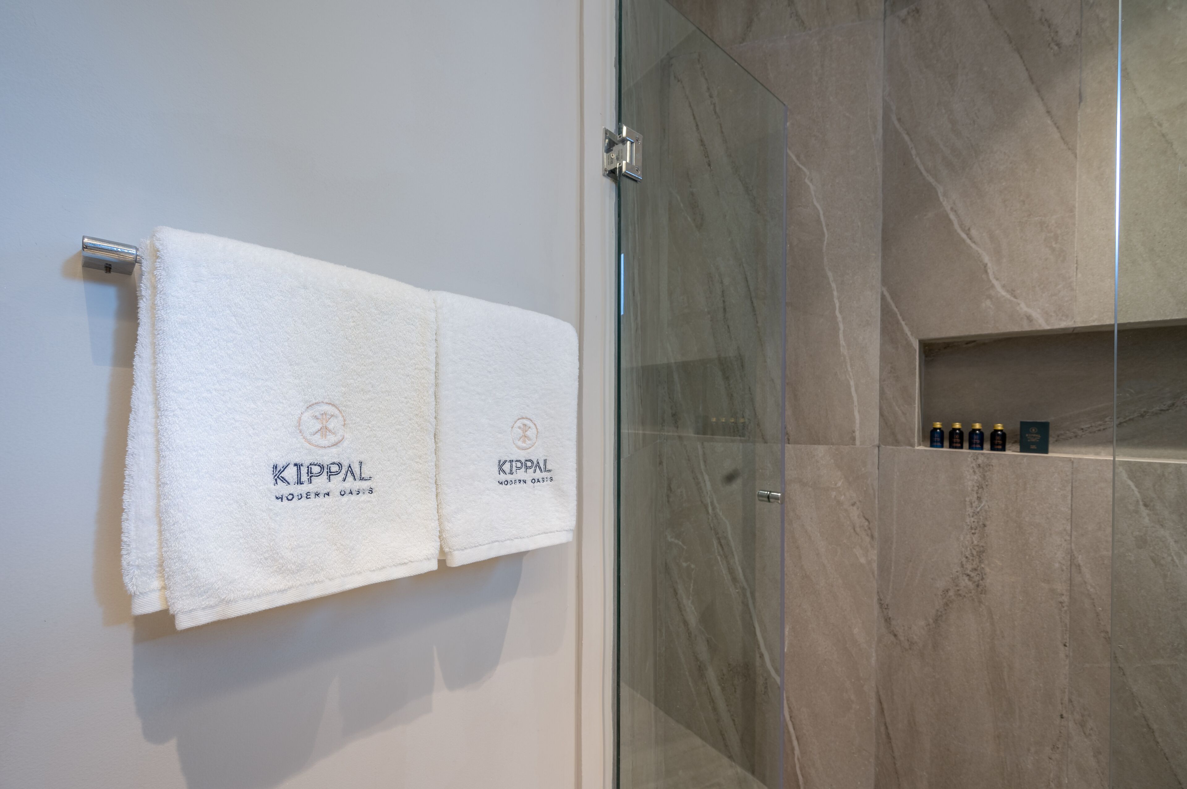 Kippal Modern Oasis ApartHotel