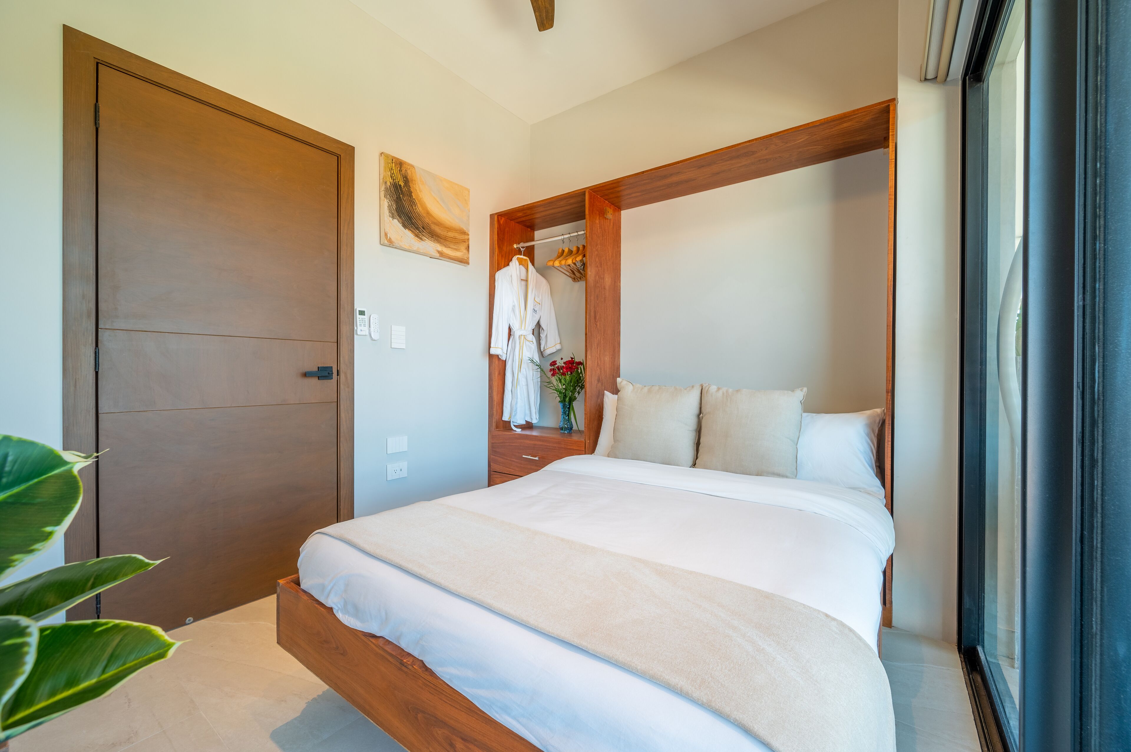 Kippal Modern Oasis ApartHotel
