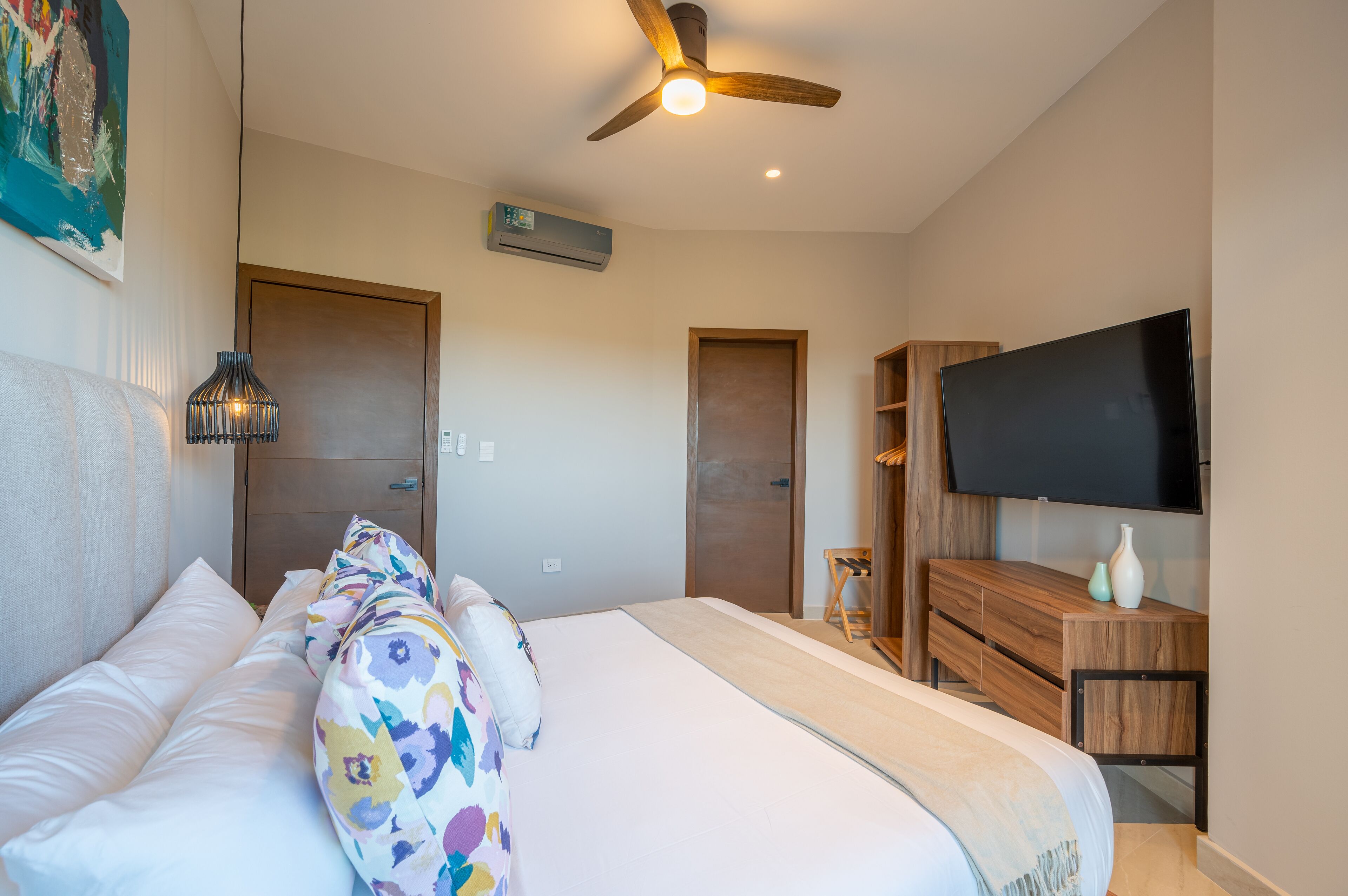 Kippal Modern Oasis ApartHotel