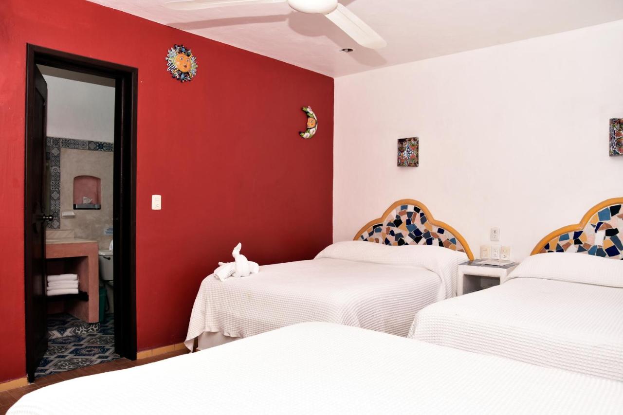 Mary Carmen Hotel