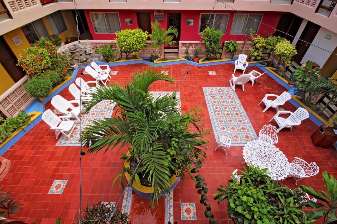Mary Carmen Hotel