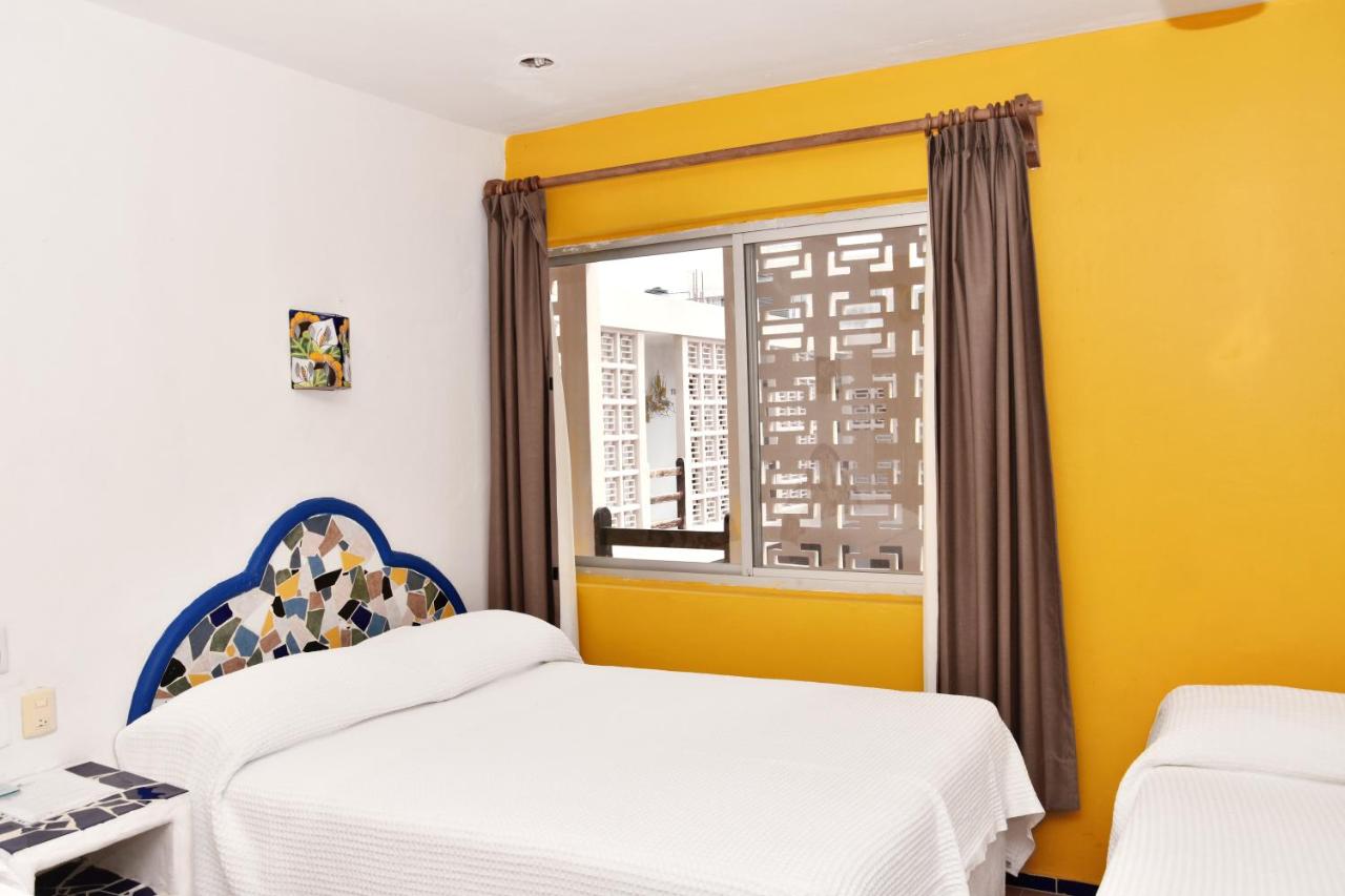 Mary Carmen Hotel
