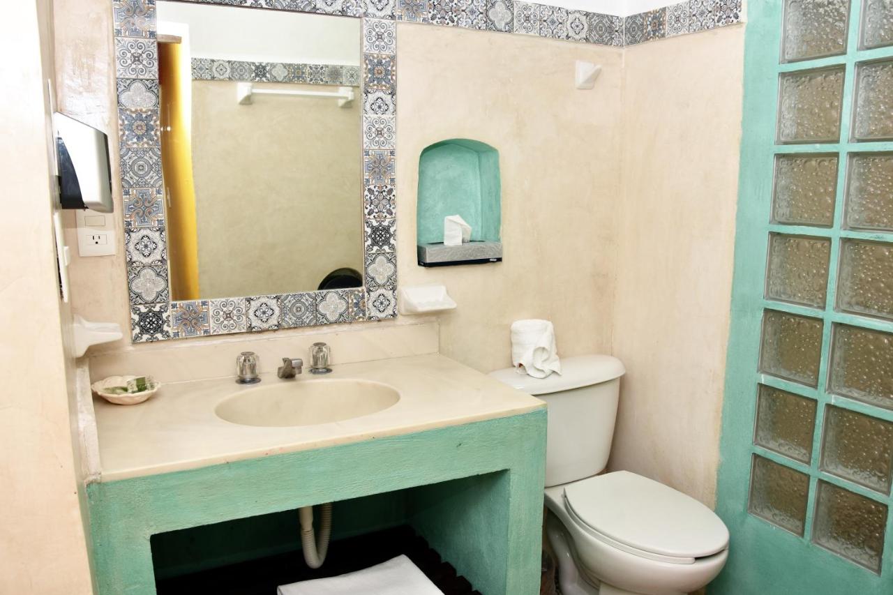 Mary Carmen Hotel