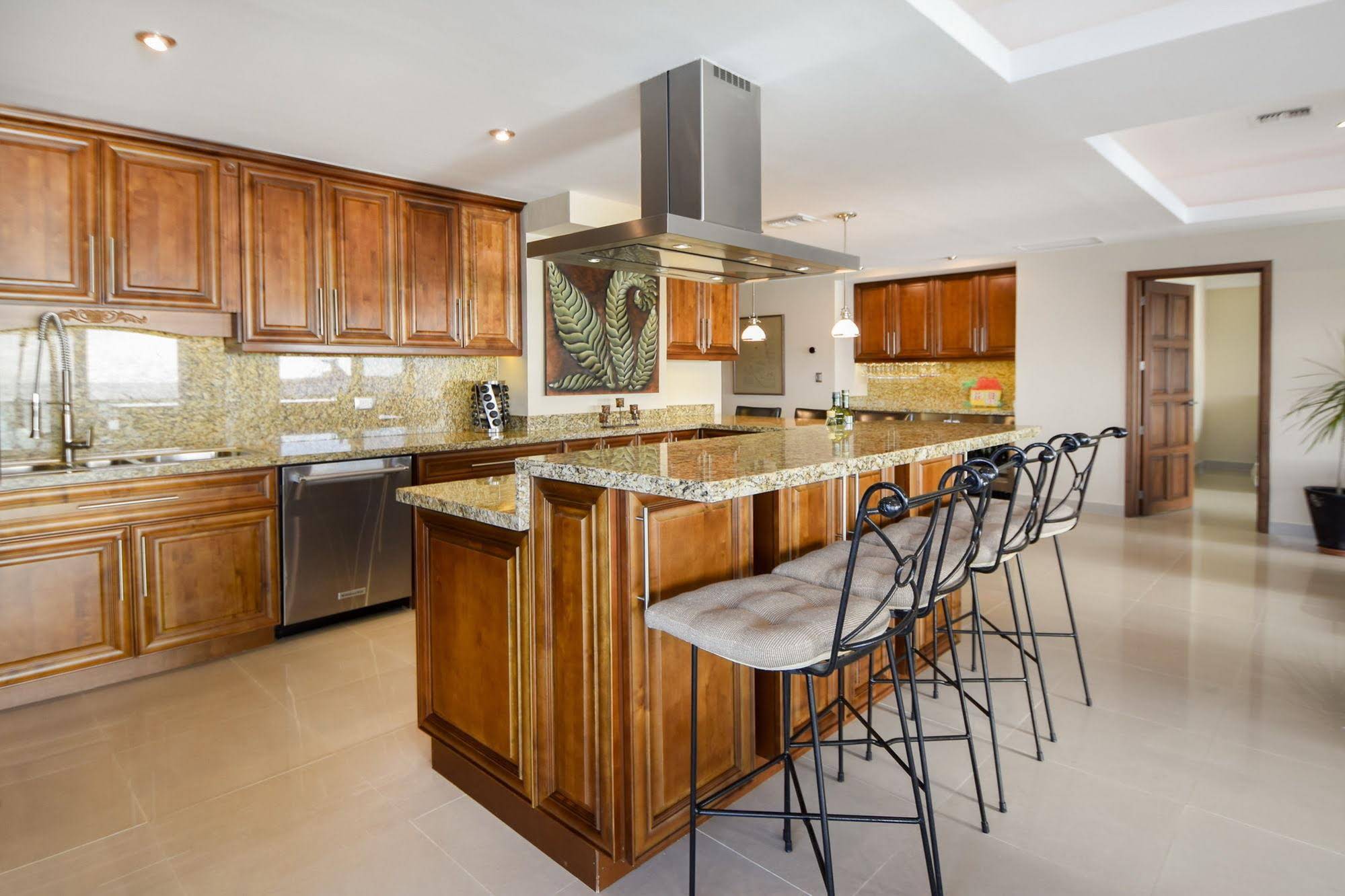 Palmar Condominiums