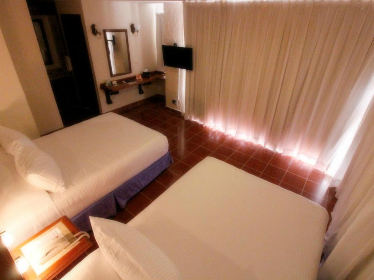 Suites Bahia Cozumel