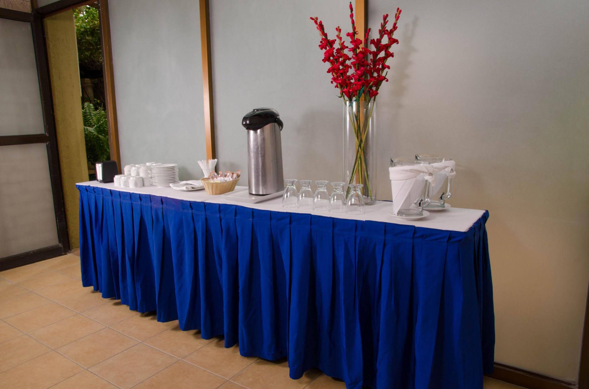 Suites Colonial Cozumel