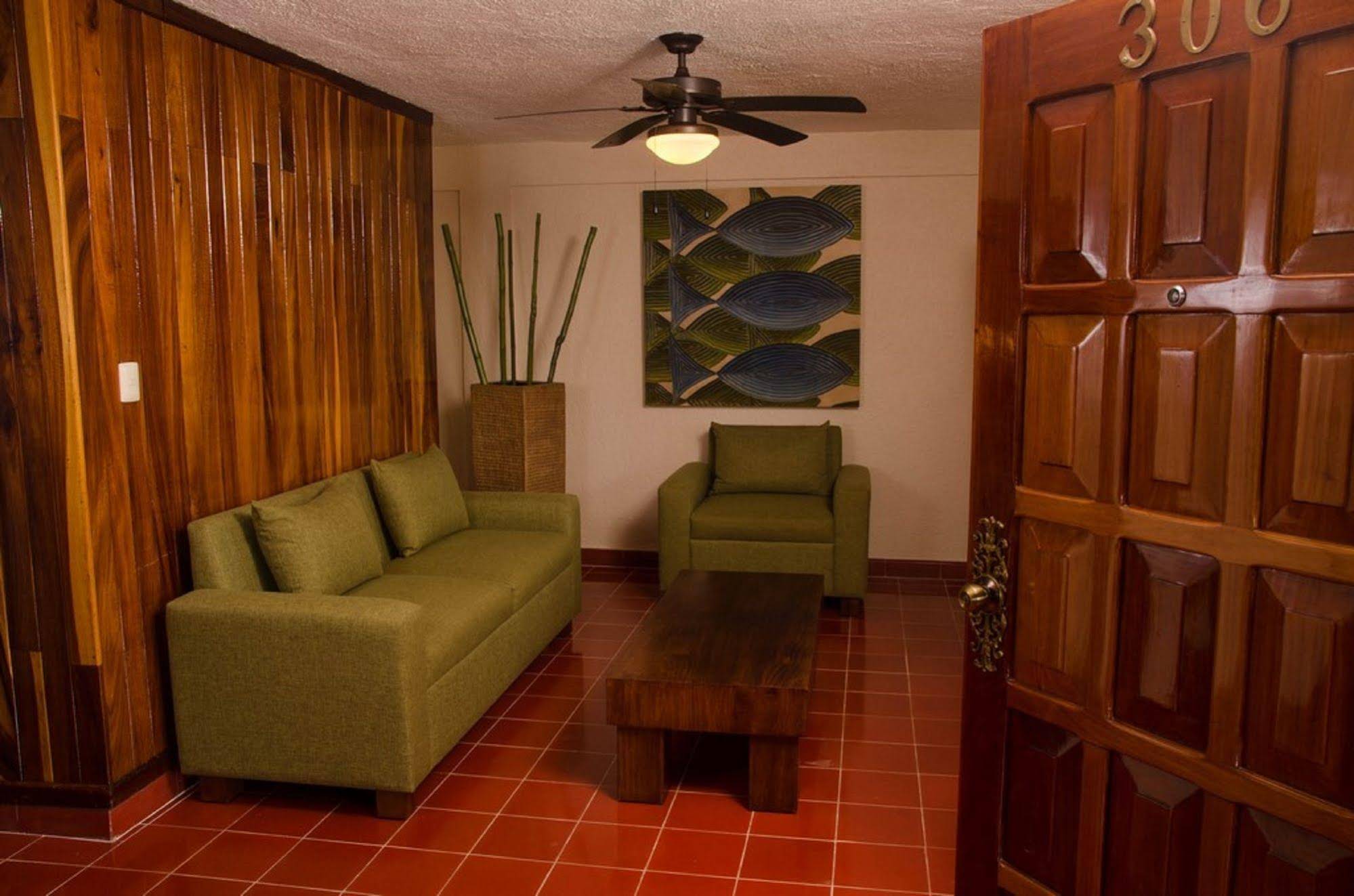Suites Colonial Cozumel