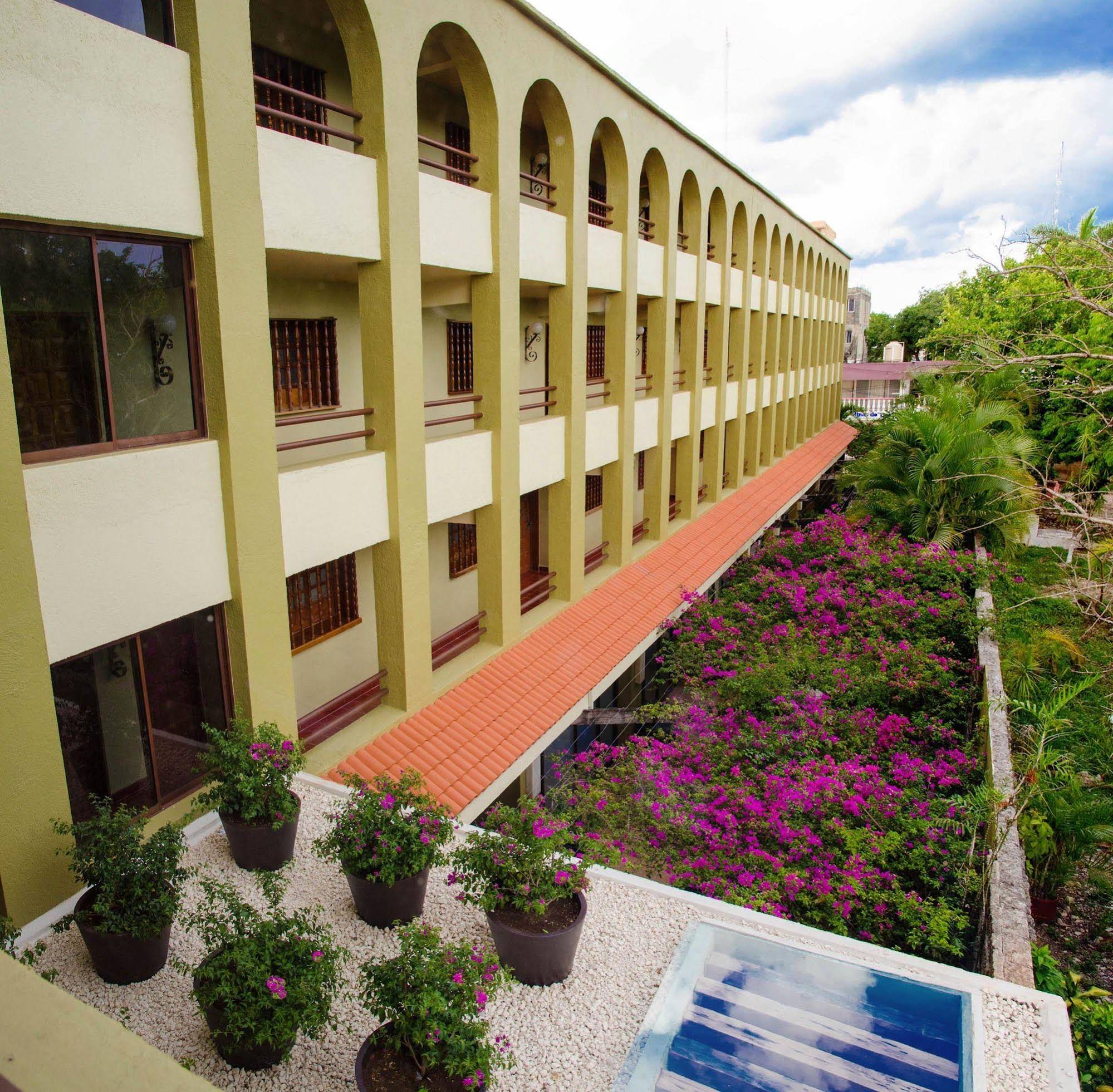 Suites Colonial Cozumel