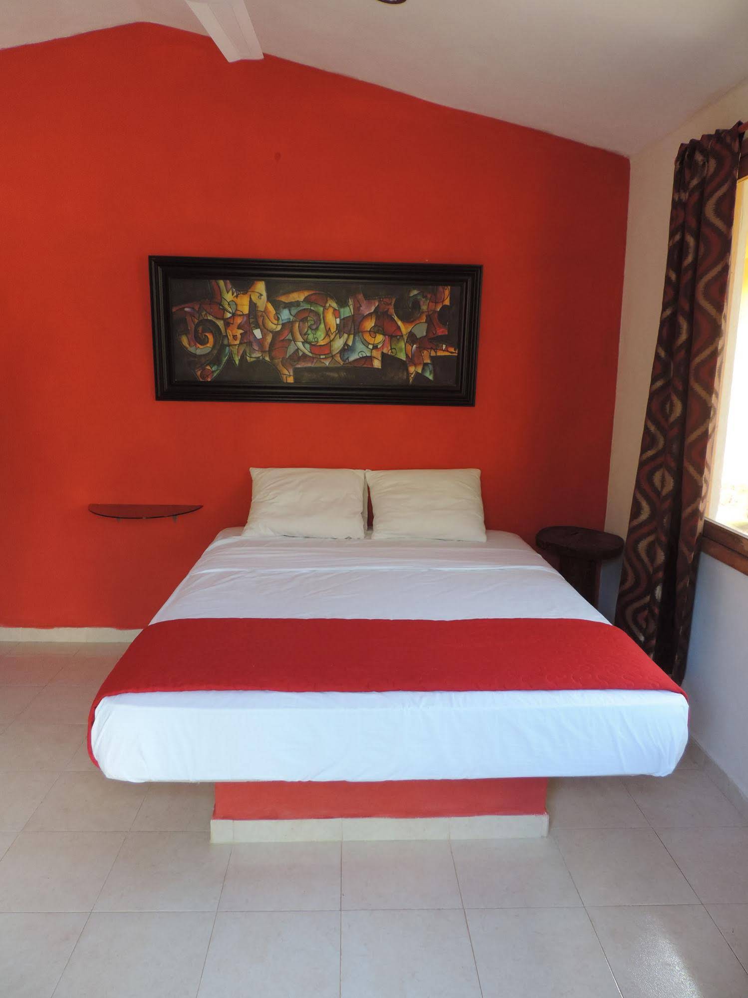 Gilmar Taakbil Luum Lojam Villas Suites & Spa