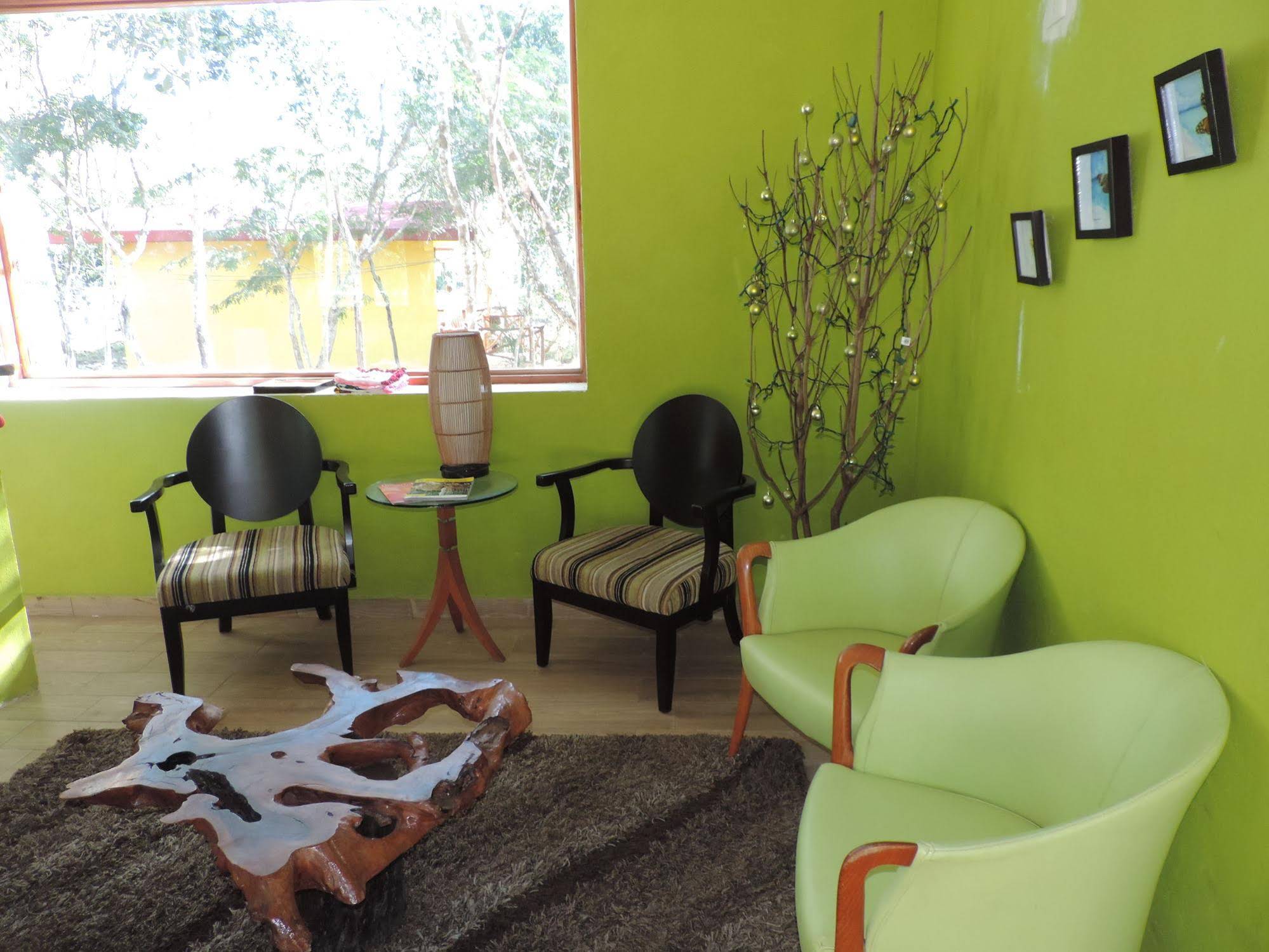 Gilmar Taakbil Luum Lojam Villas Suites & Spa