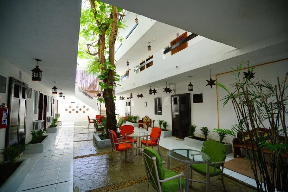 Ahava Hotel