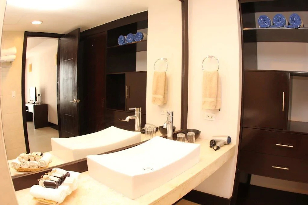 Aldea Thai by BRIC