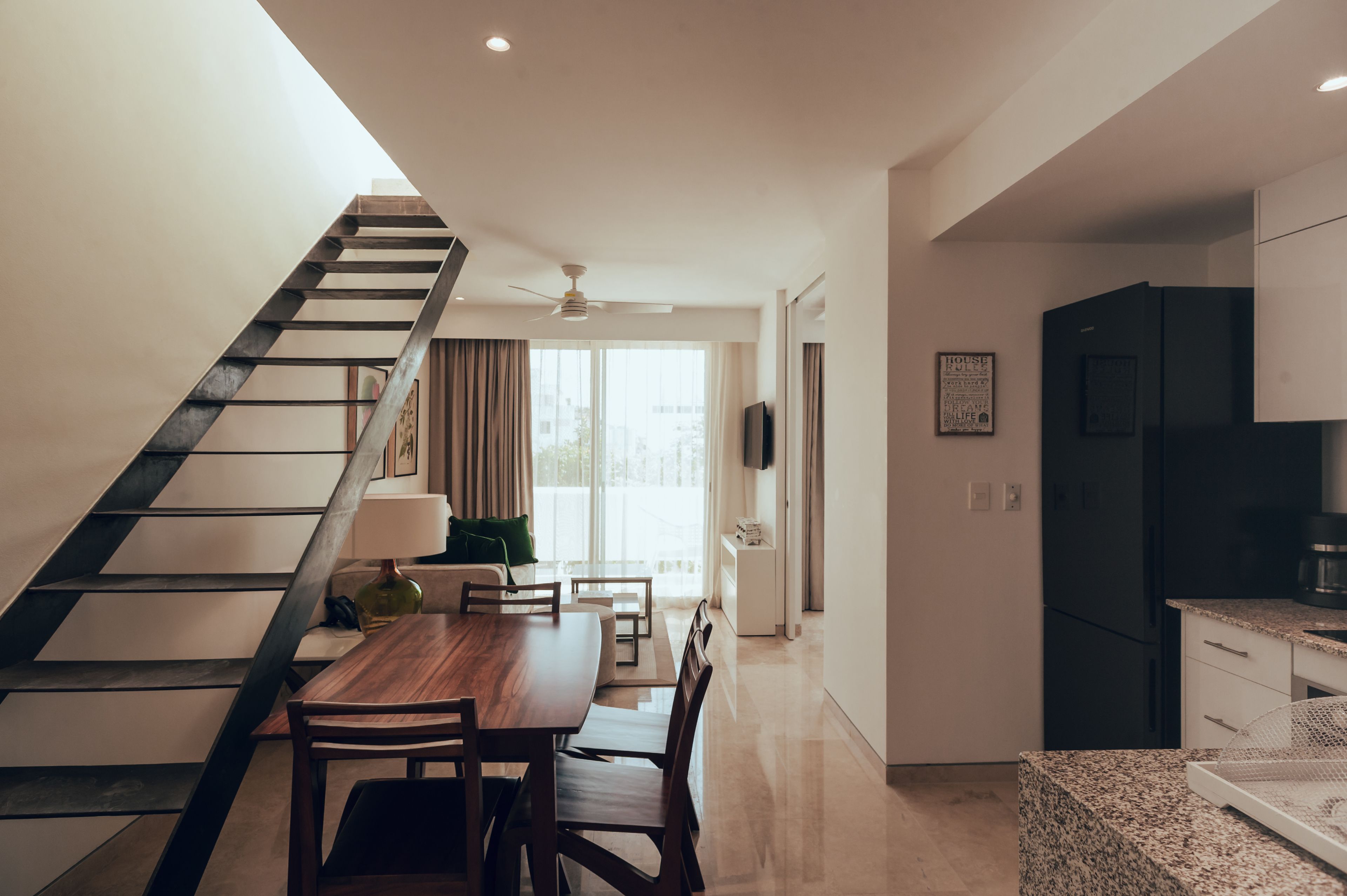 Antera Hotel & Residences