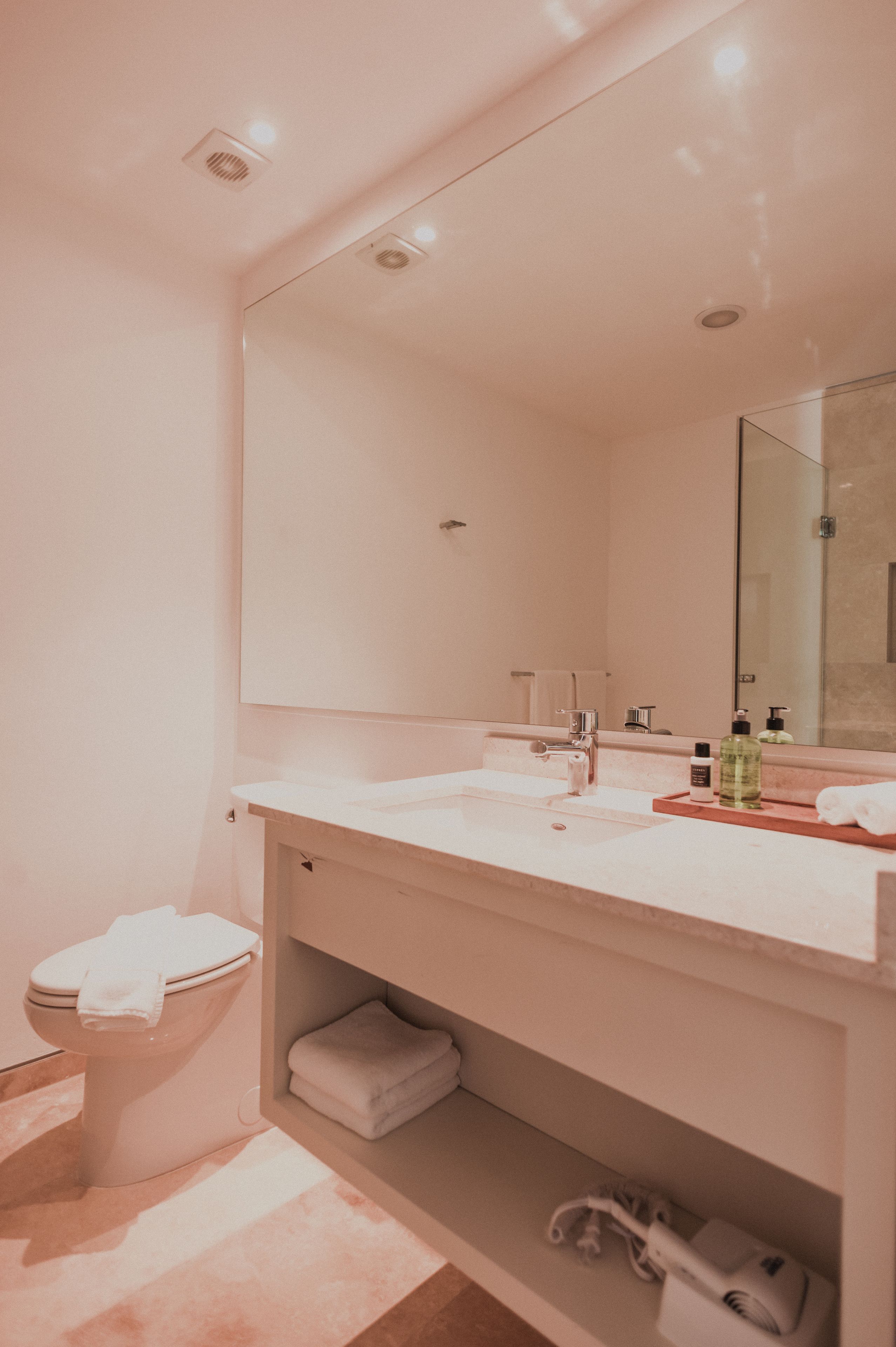 Antera Hotel & Residences