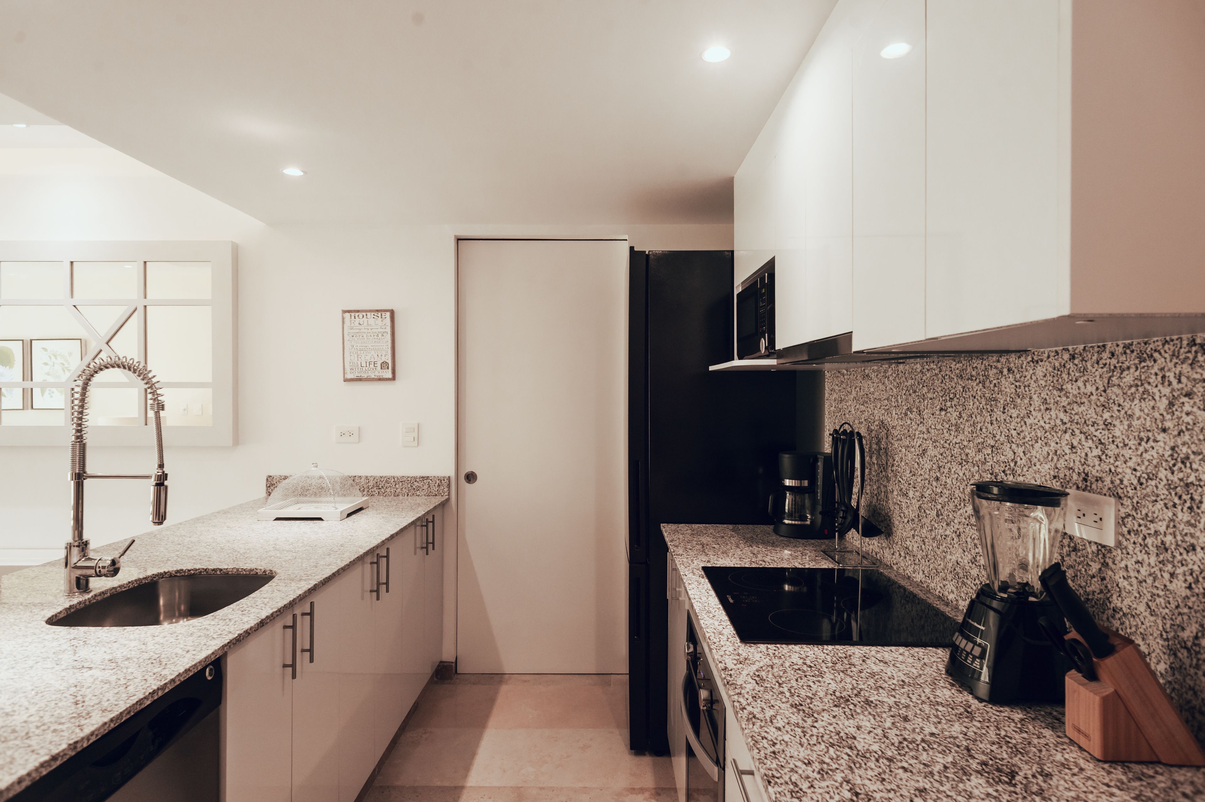 Antera Hotel & Residences
