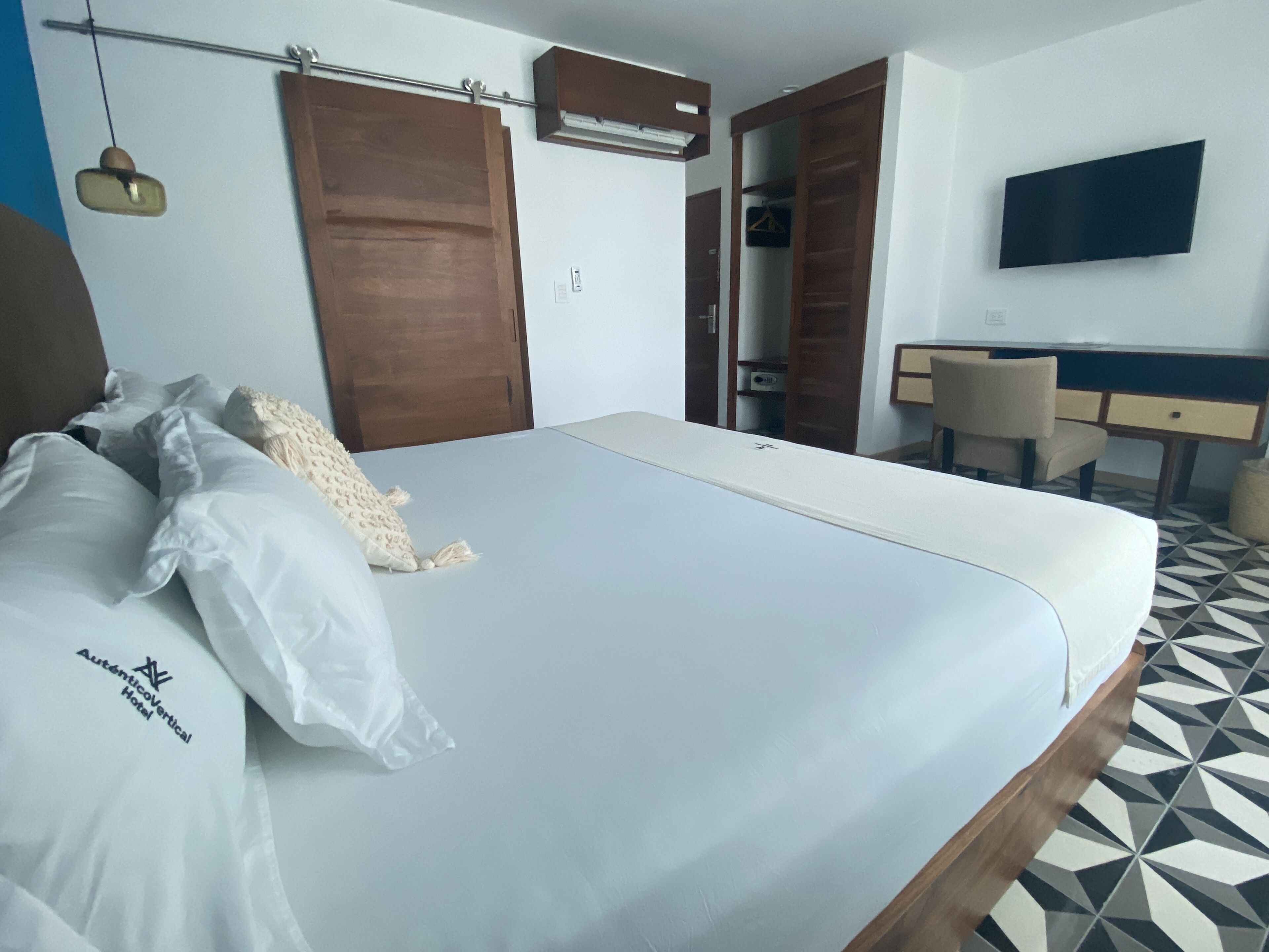Auténtico Vertical Hotel
