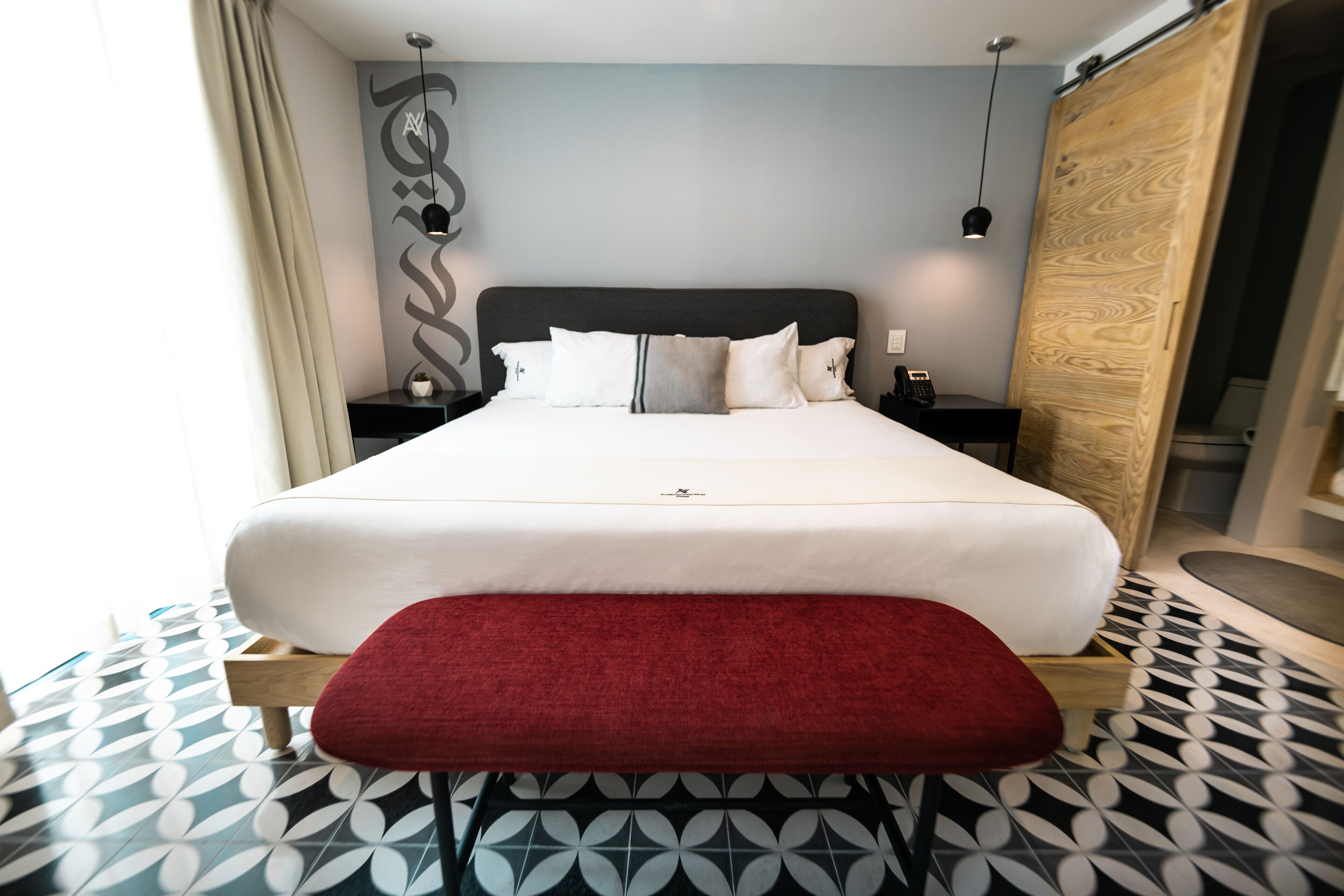 Auténtico Vertical Hotel