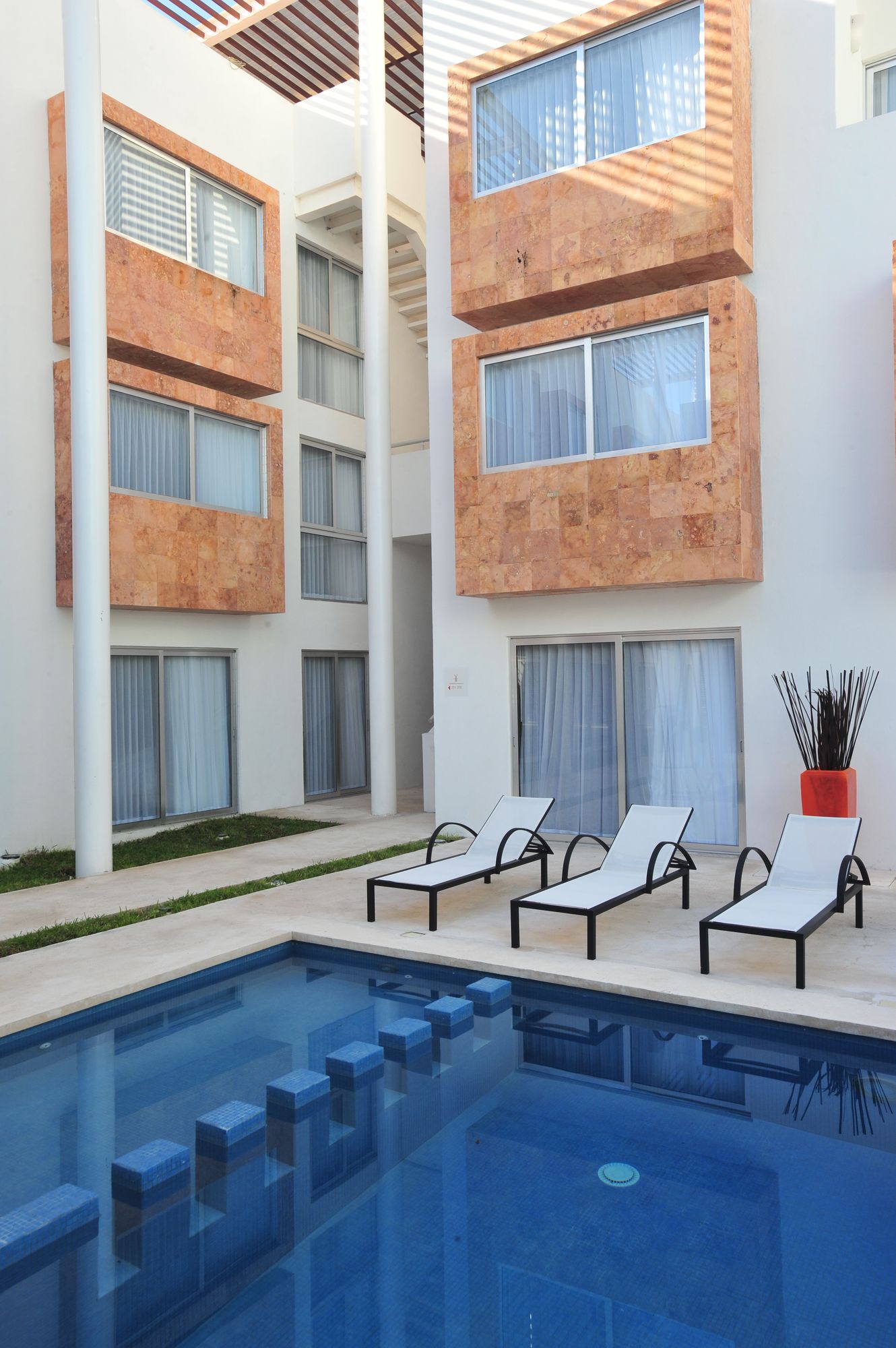 Bambu Suites