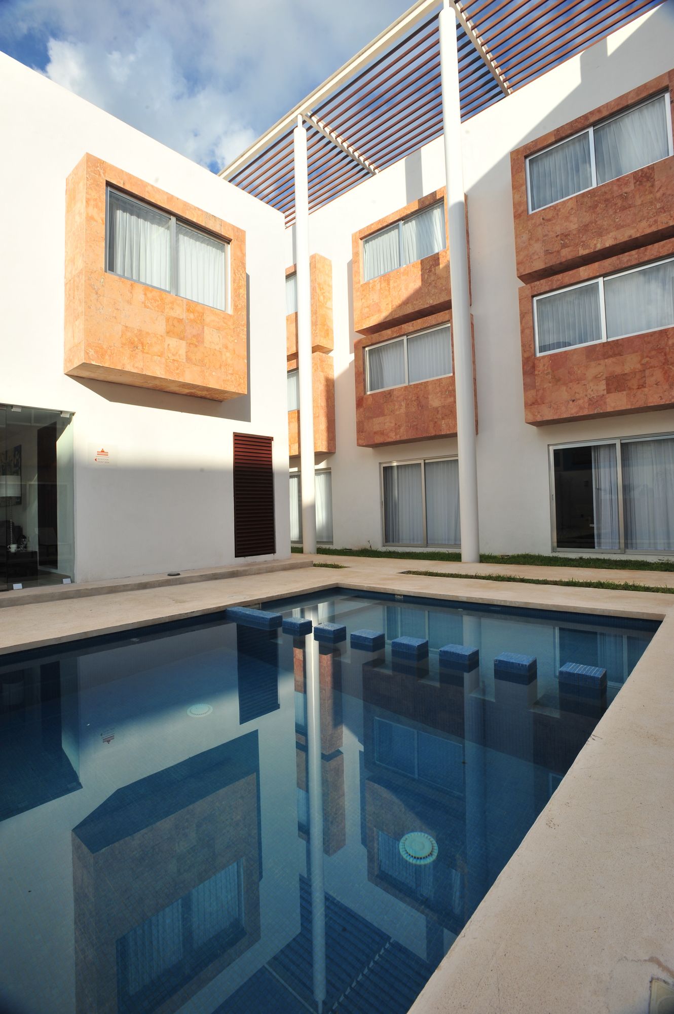 Bambu Suites