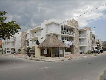 B&B Pelicanos