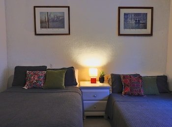 B&B Pelicanos