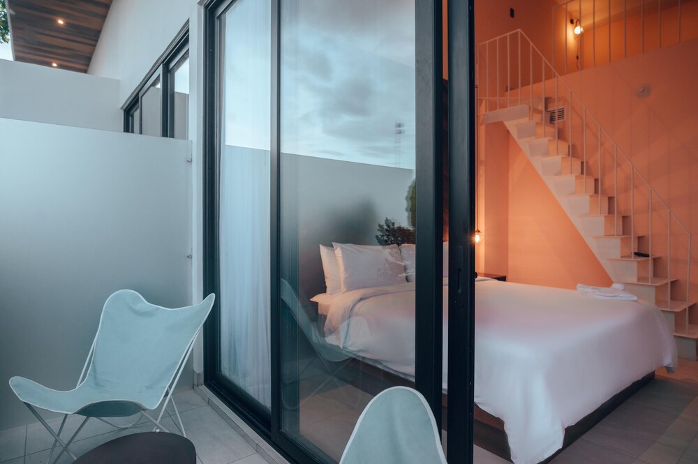 Calixta Hotel
