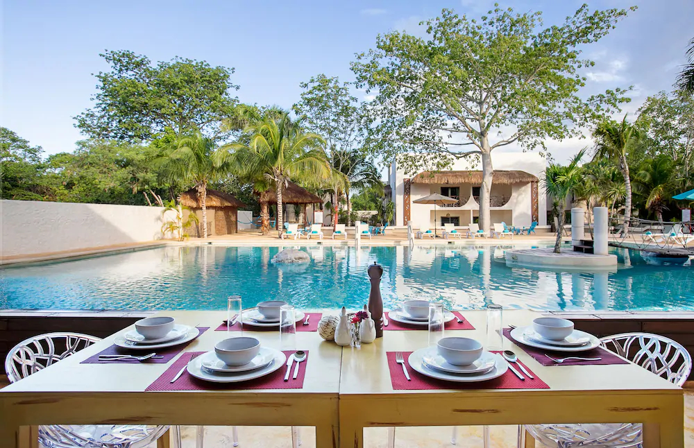 Casa Kaoba Hotel & Suites