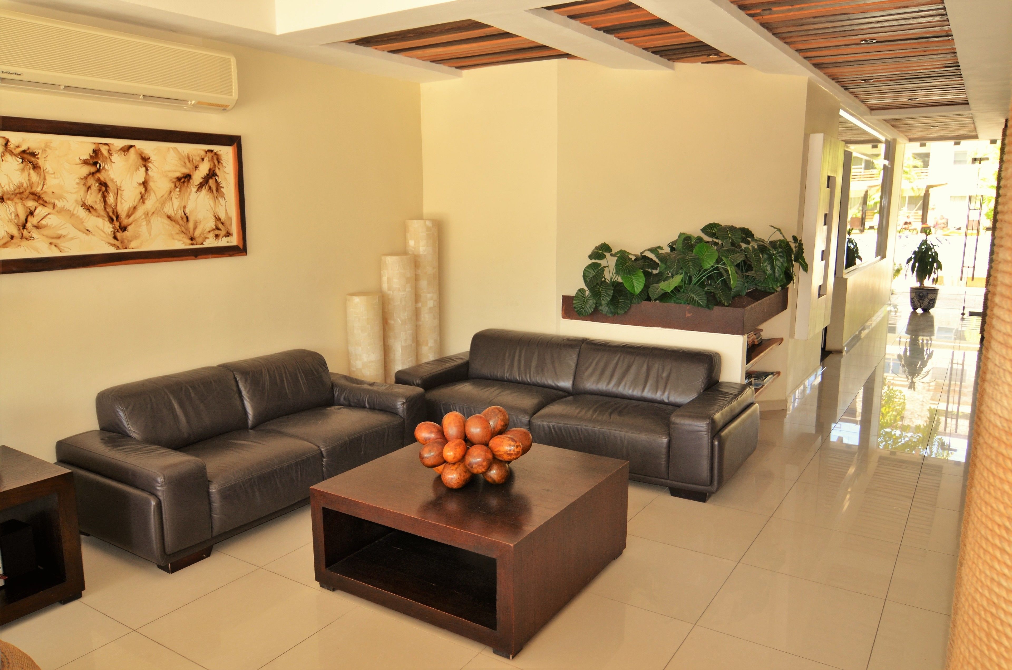 Condo Sabia Apartments by CSR