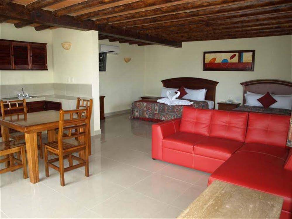 El Campanario Hotel & Estudios